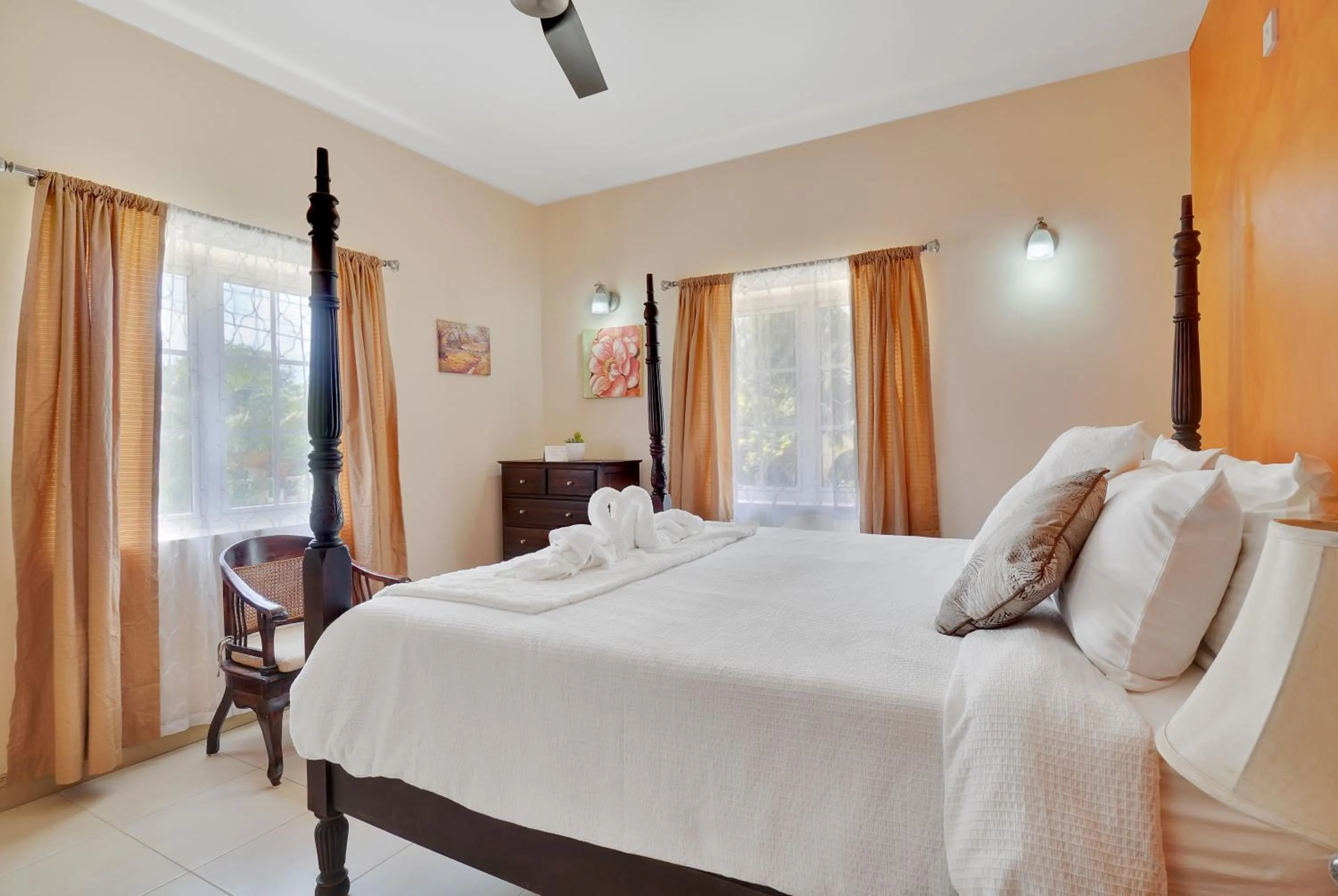 Bed in Mandela Court Suites Grenada