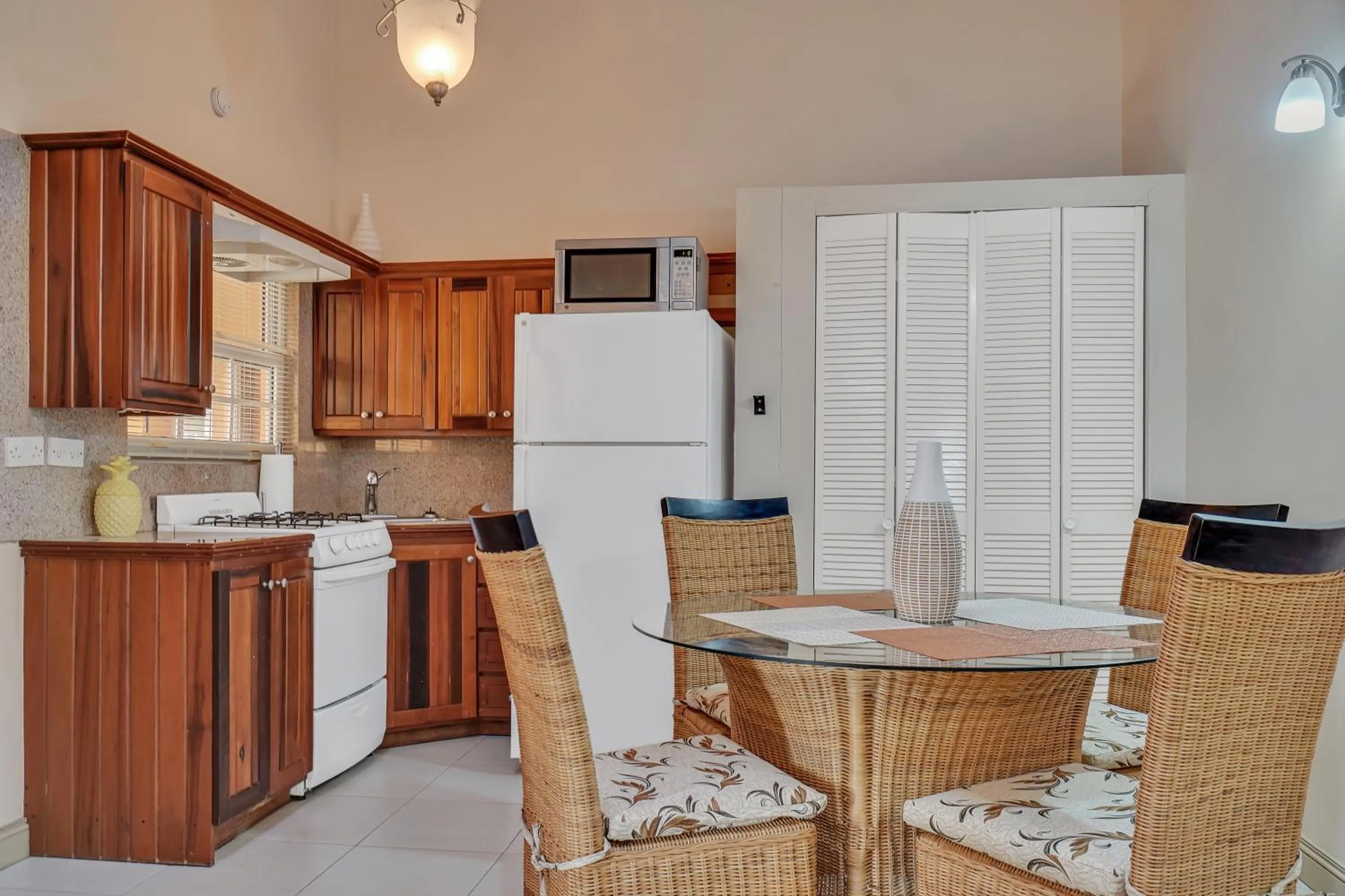 Kitchen or kitchenette in Mandela Court Suites Grenada