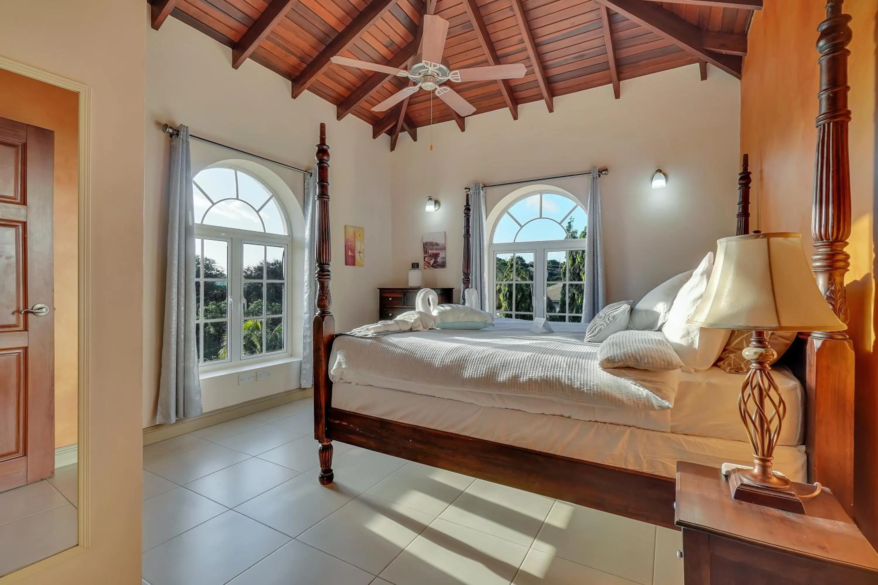 Bed in Mandela Court Suites Grenada