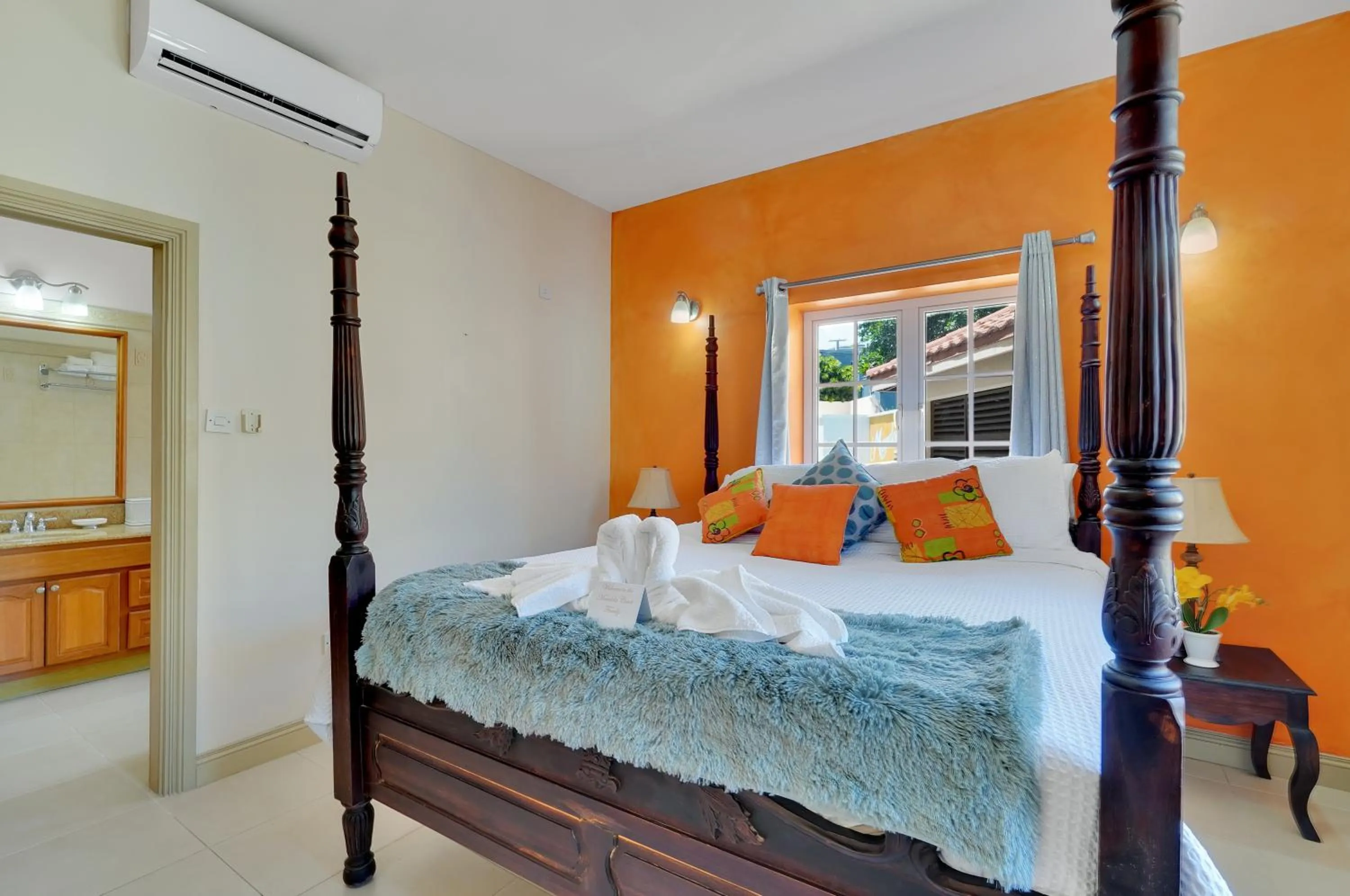 Bed in Mandela Court Suites Grenada
