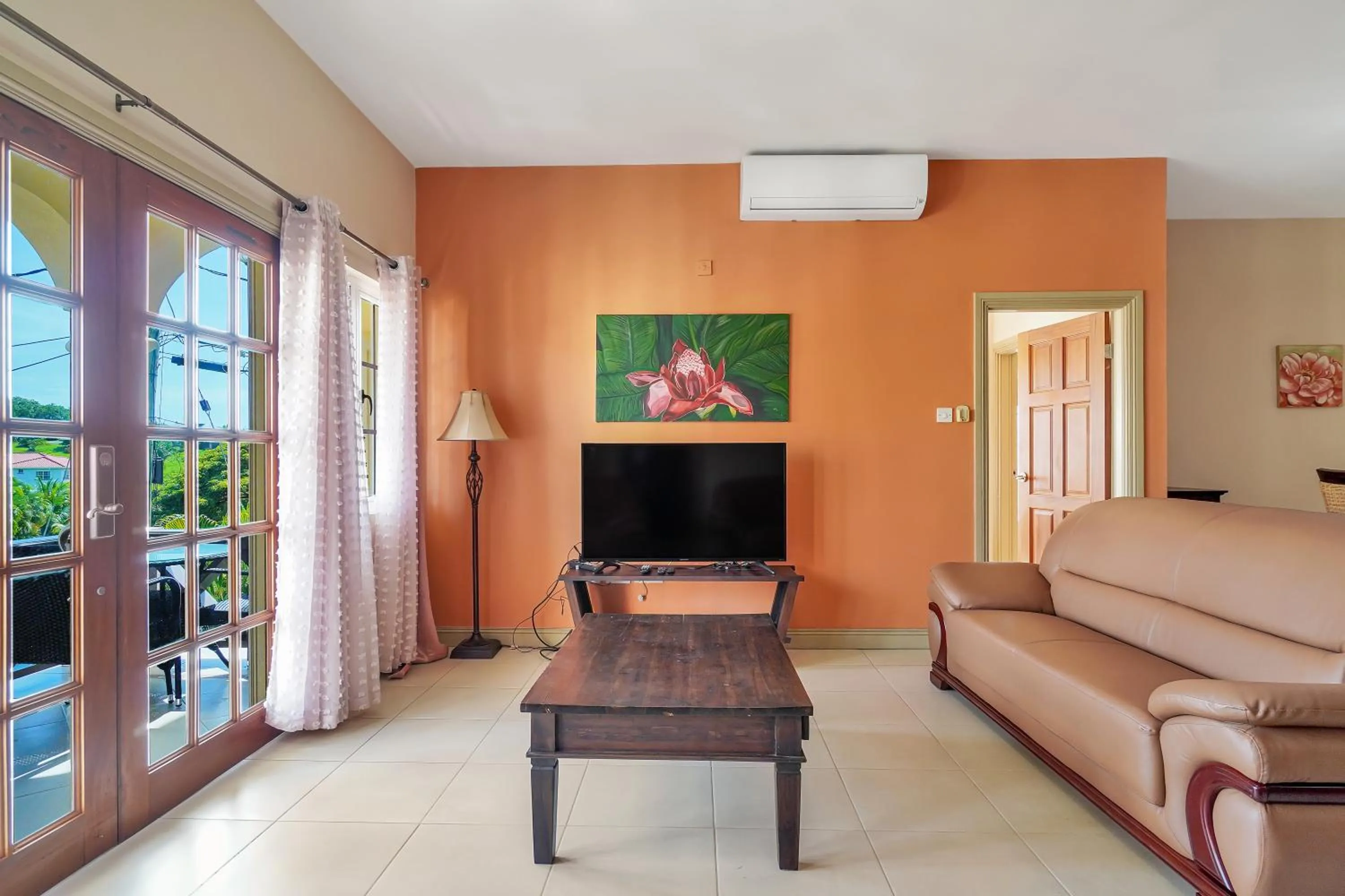 TV and multimedia in Mandela Court Suites Grenada