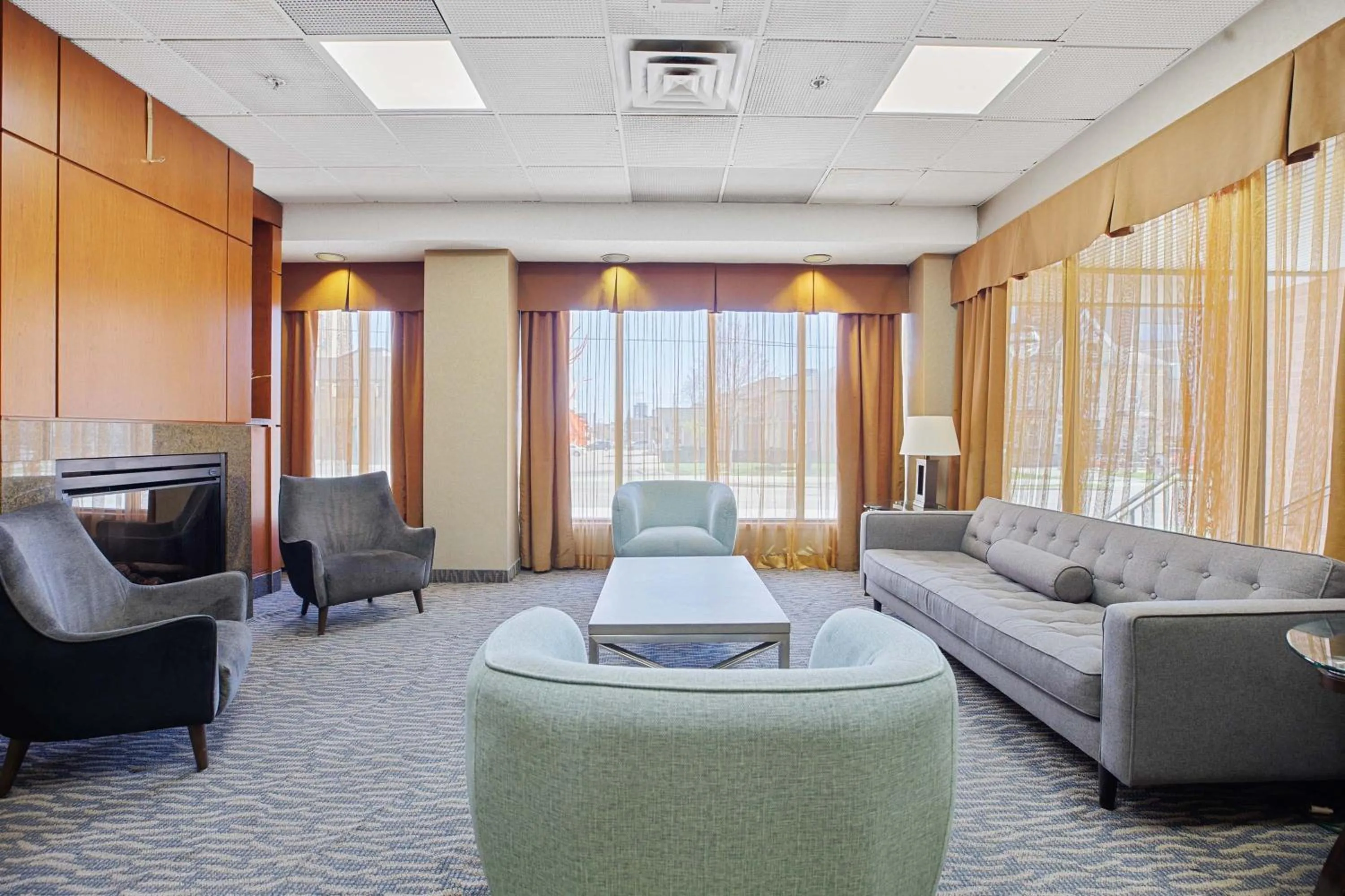 Lobby or reception in Sandman Hotel & Suites London Downtown