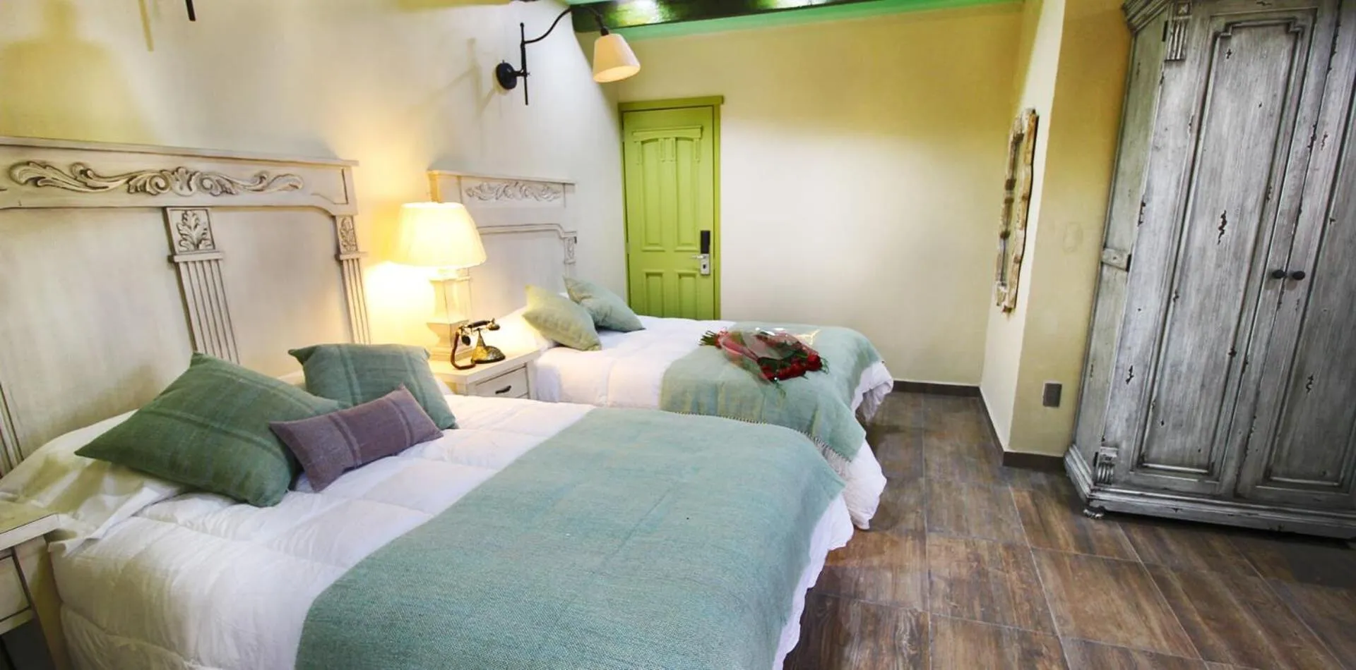 Twin Room with Balcony in Alondra Hotel Boutique