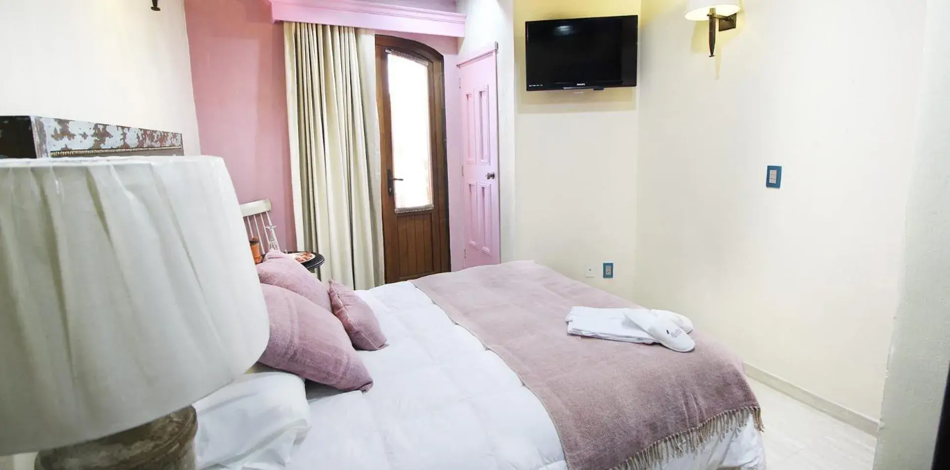 Queen Room with Balcony in Alondra Hotel Boutique Queen Room with Balcony in Alondra Hotel Boutique