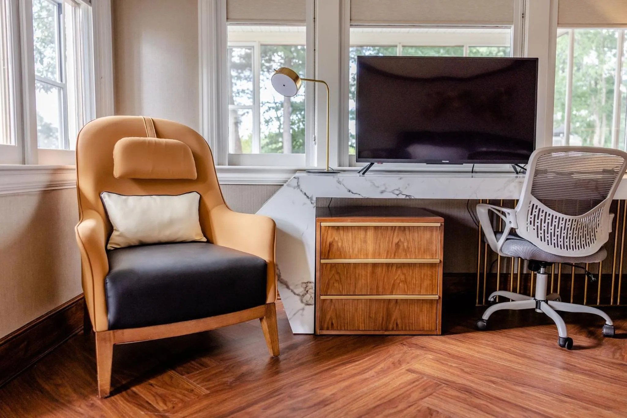 Seating area in Chateau Merrimack Hotel & Spa