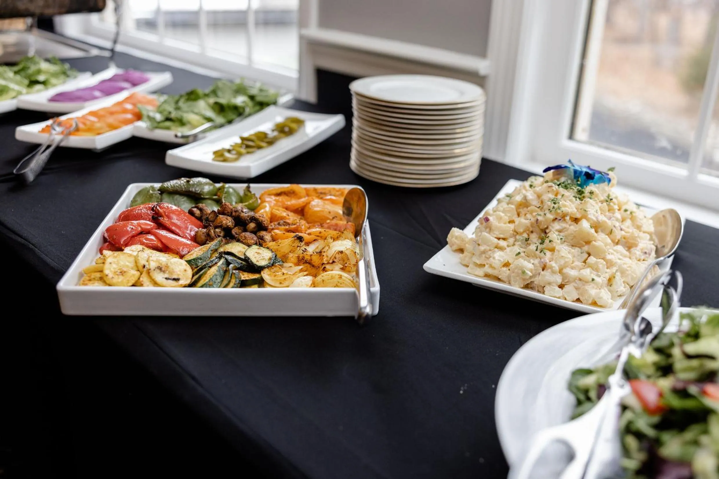 Food and drinks in Chateau Merrimack Hotel & Spa