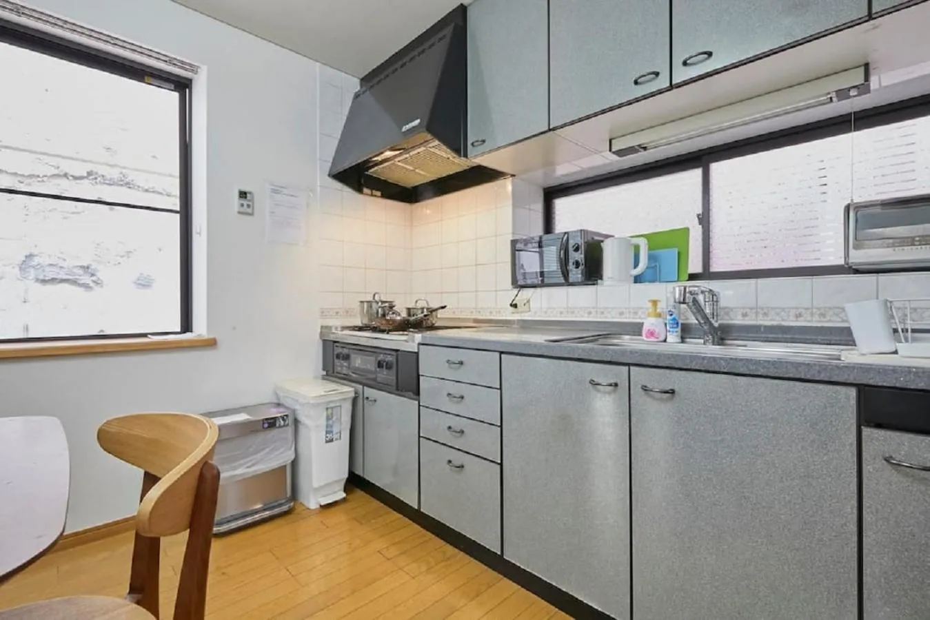 Kitchen or kitchenette in F1-Upmarket Huose in Shinjuku
