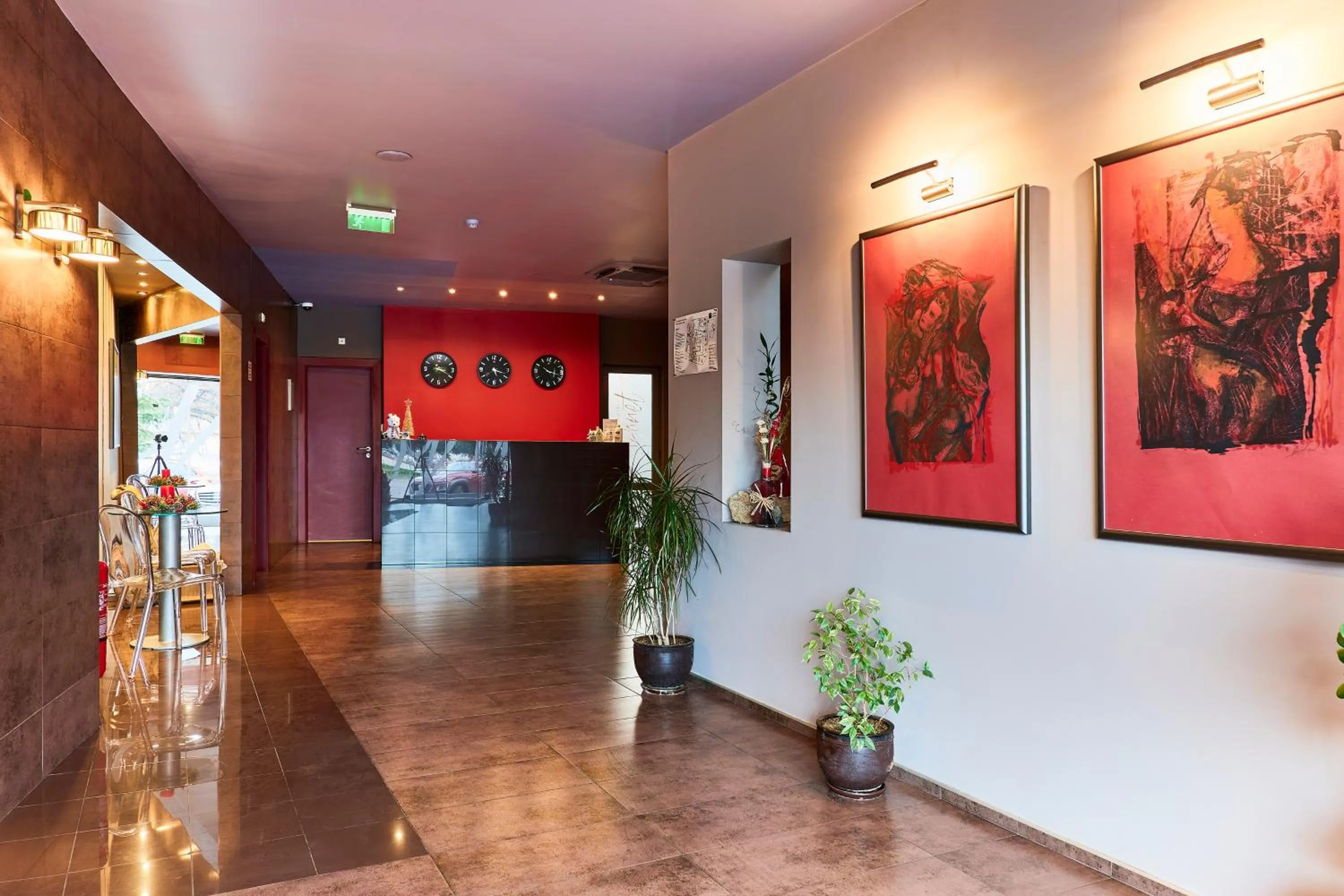 Lobby or reception in Monet Hotel