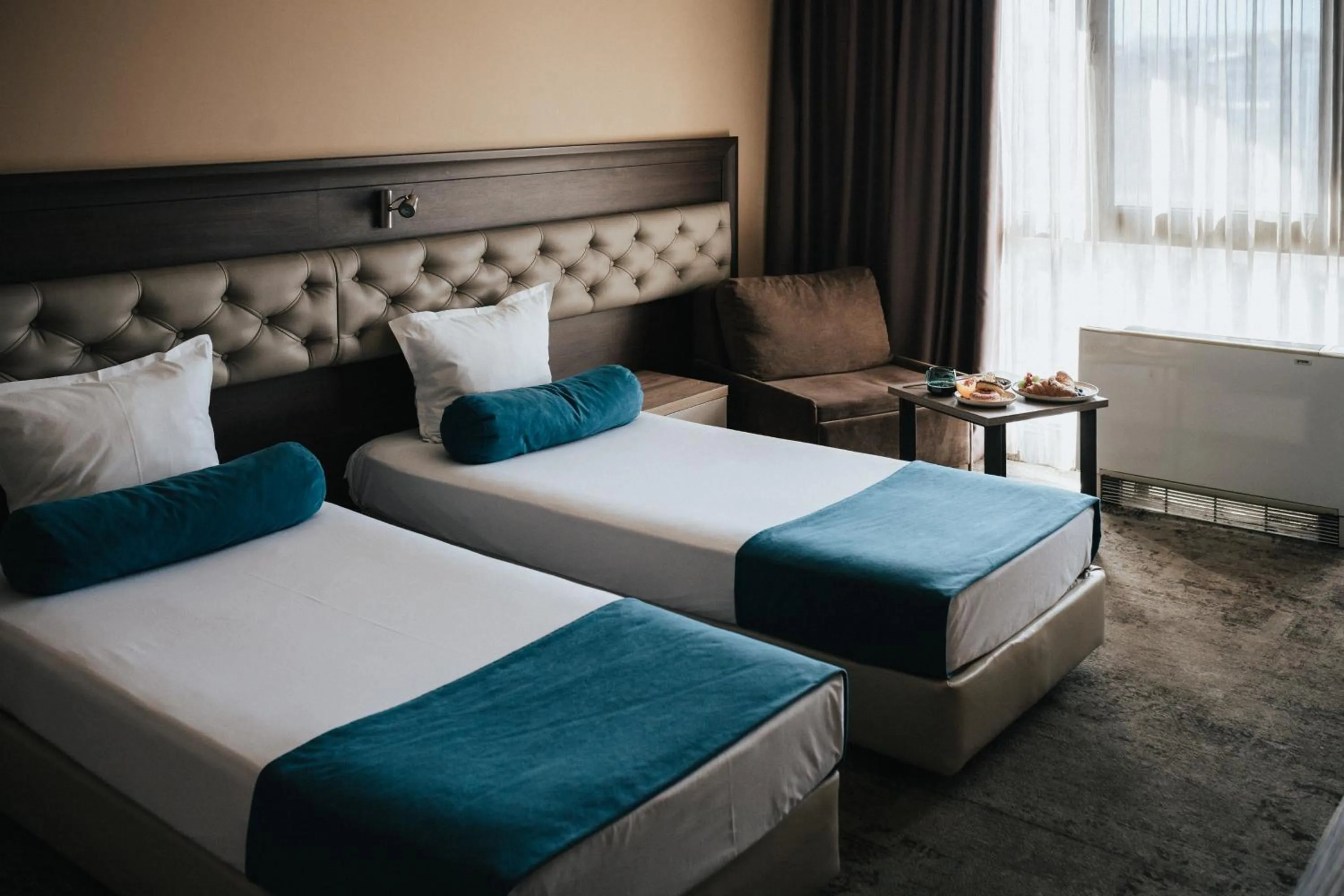 Bed in Business Hotel Plovdiv - Central Location