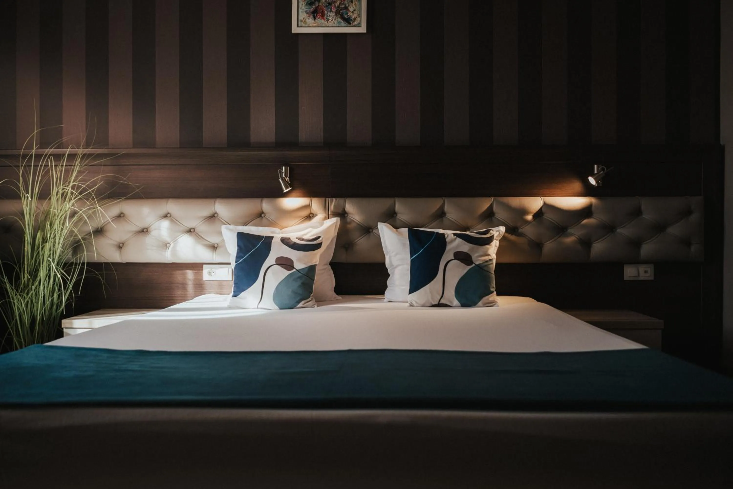 Bed in Business Hotel Plovdiv - Central Location