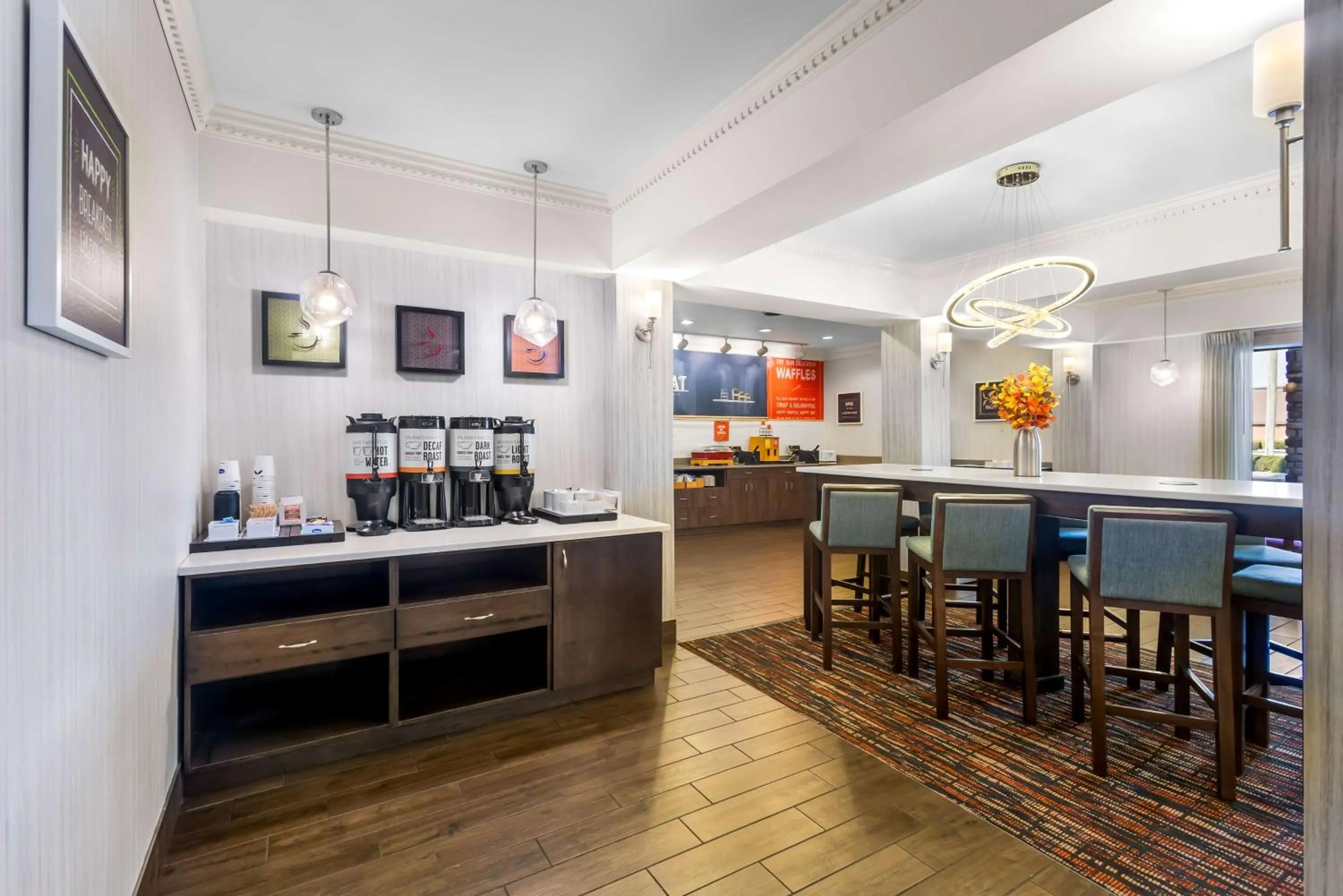 Breakfast in Hampton Inn Marion