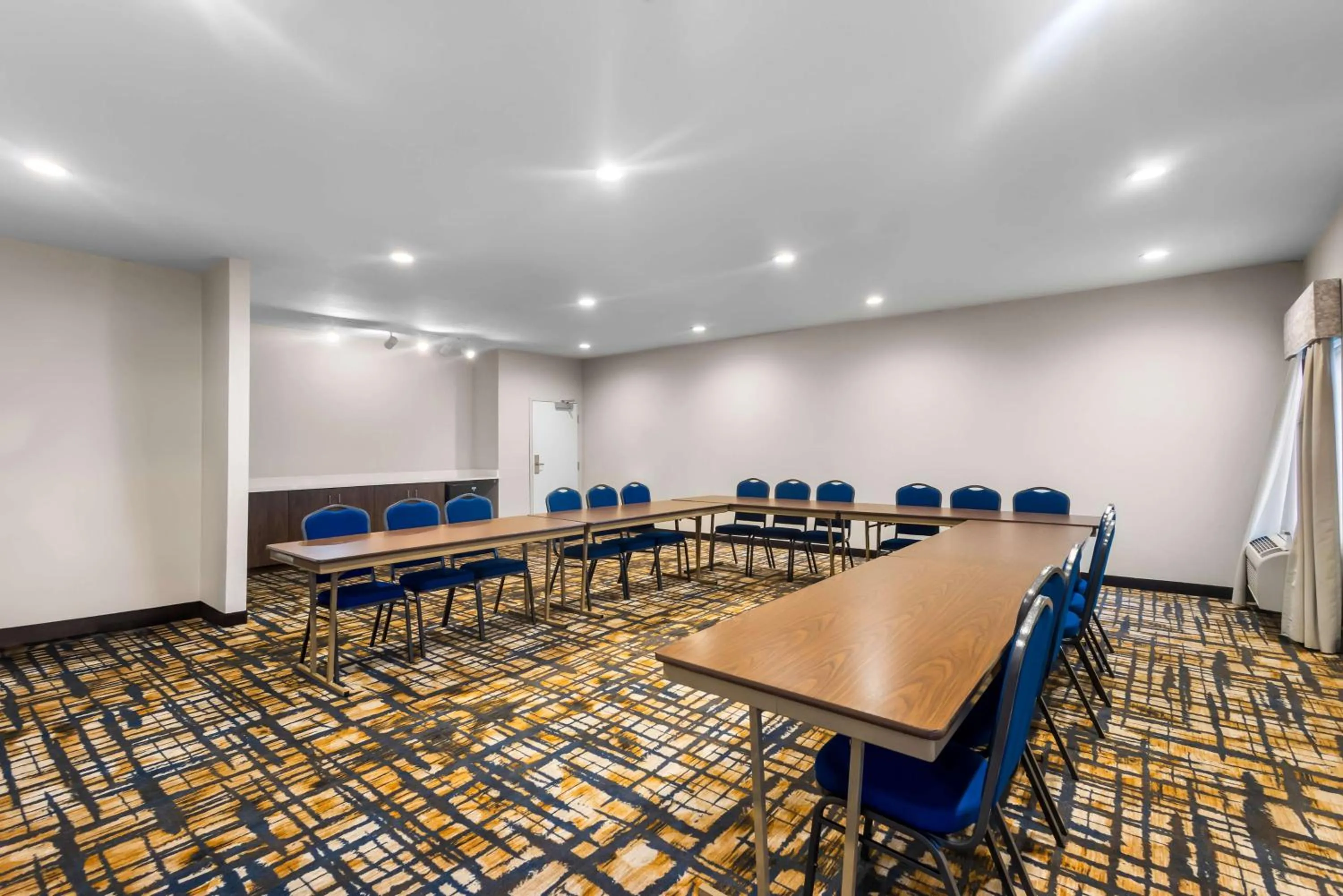 Meeting/conference room in Hampton Inn Marion