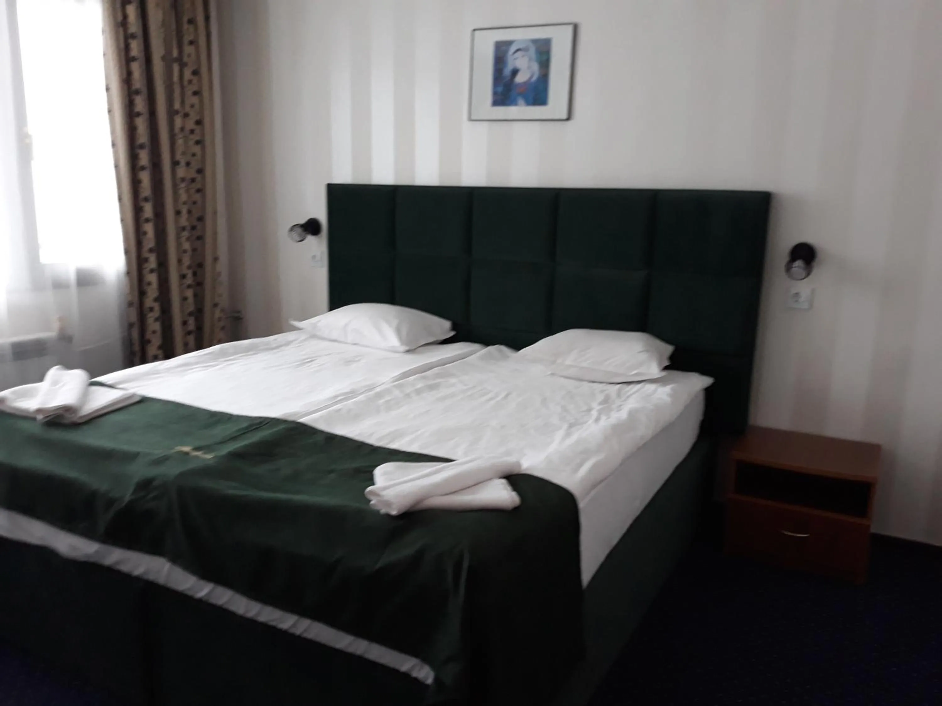 Photo of the whole room, Bed in Finlandia Hotel