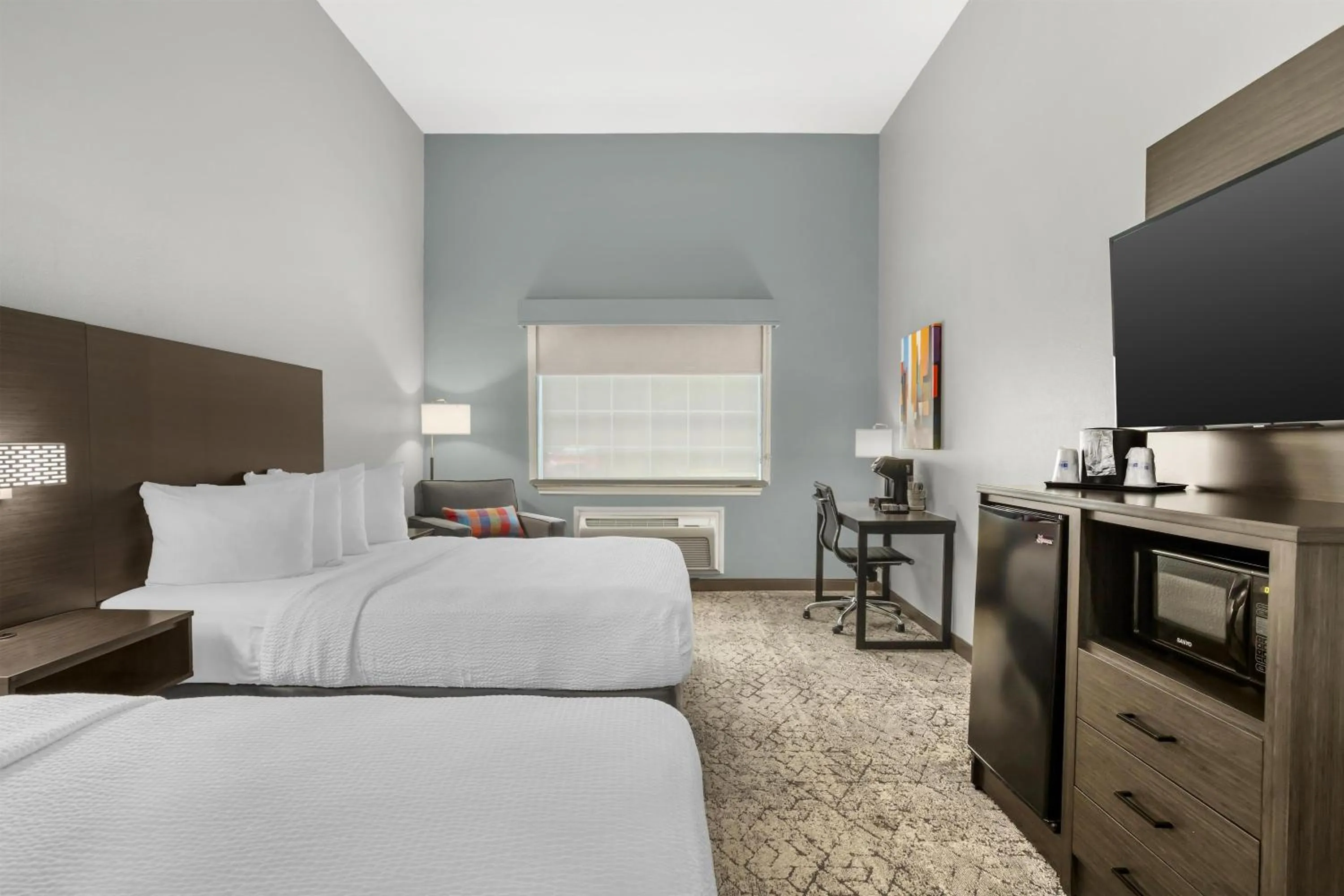 Bedroom, Bed in Best Western Plus New Caney Inn & Suites