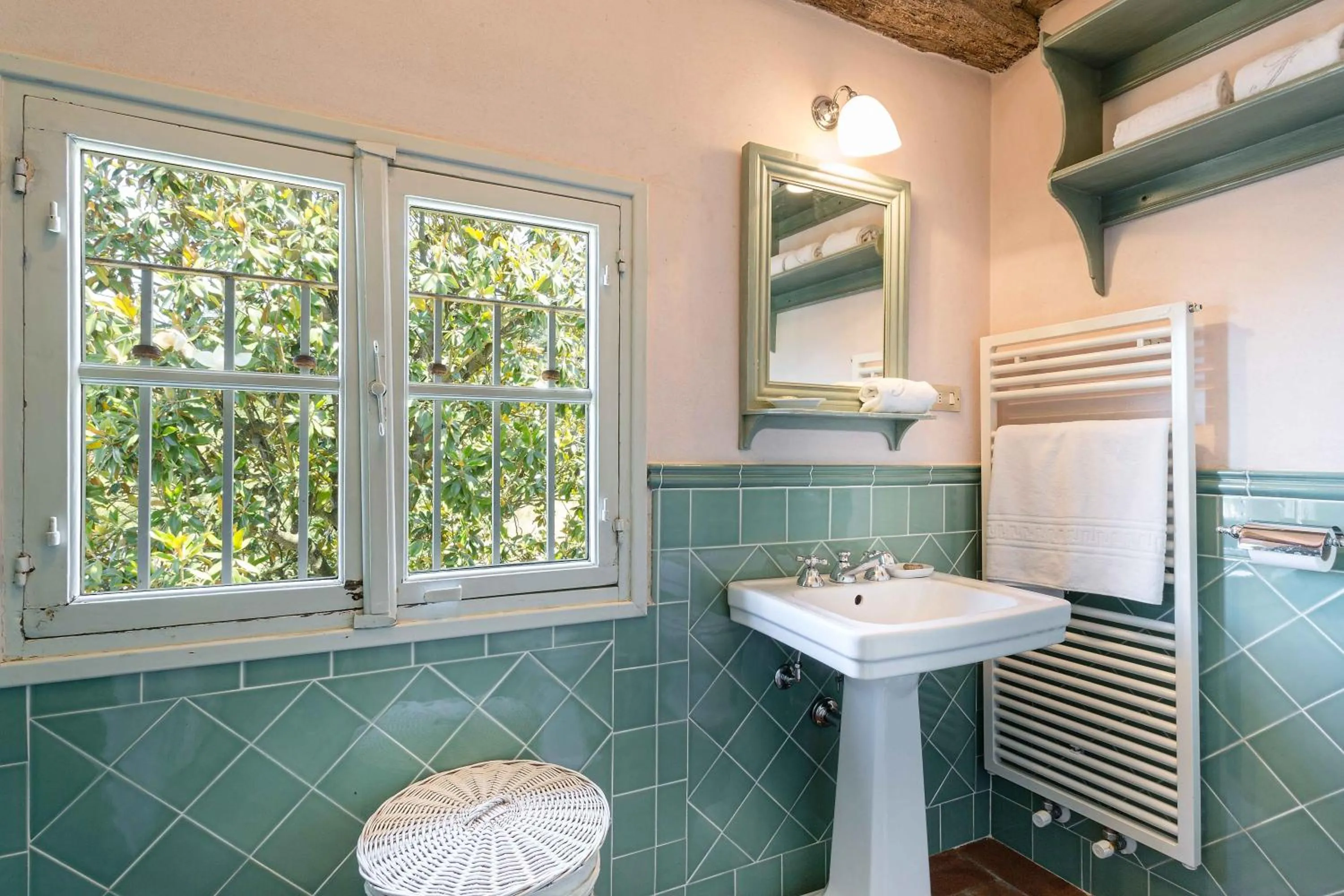 Bathroom in Coselli 's Collection. Luxury Villas Rental