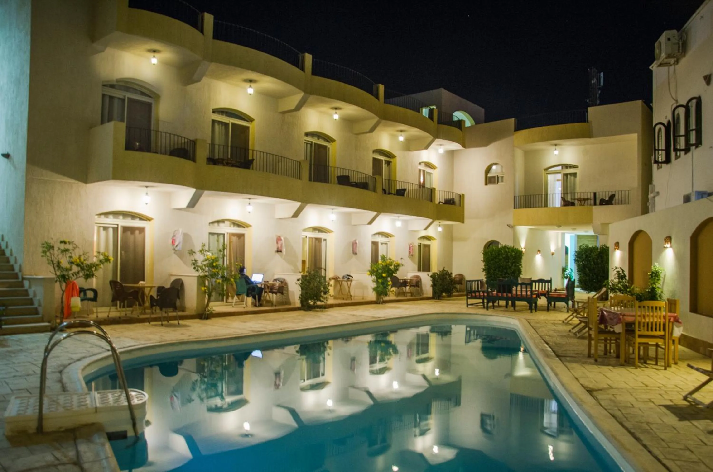 Swimming pool in New Yalla Hotel