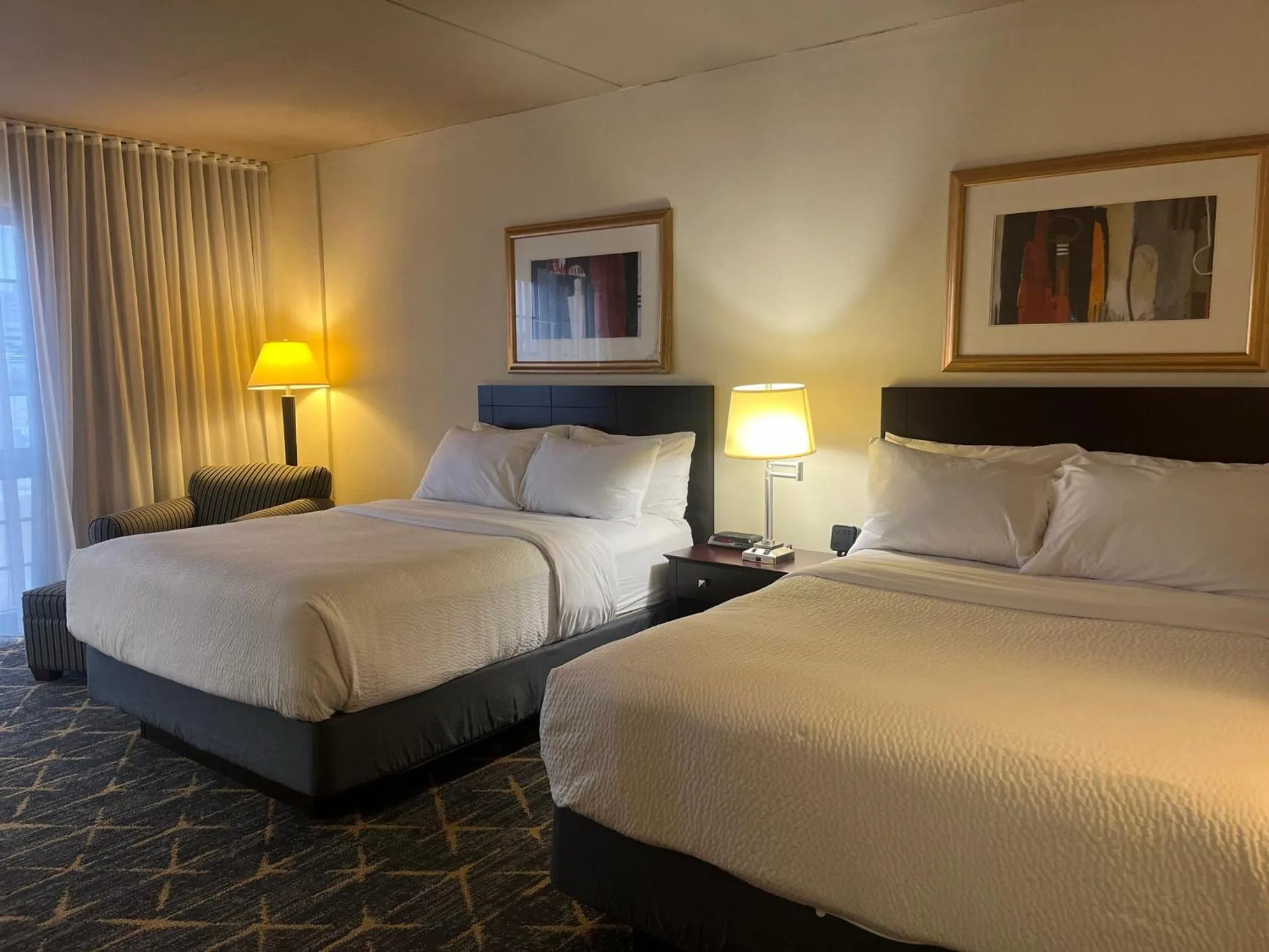 Photo of the whole room, Bed in Holiday Inn & Suites Springfield - I-44 by IHG