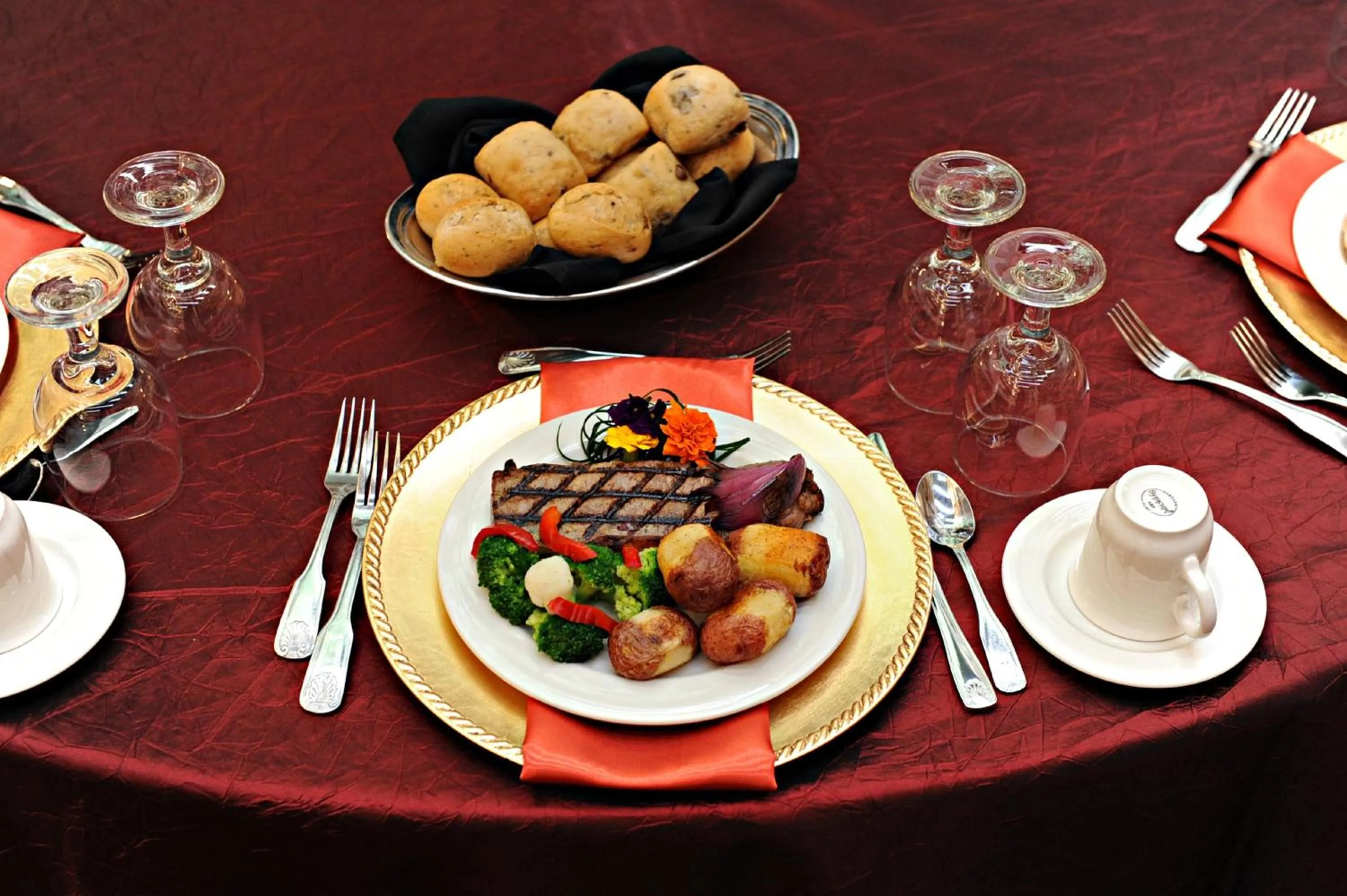 Meeting/conference room in Holiday Inn & Suites Springfield - I-44 by IHG