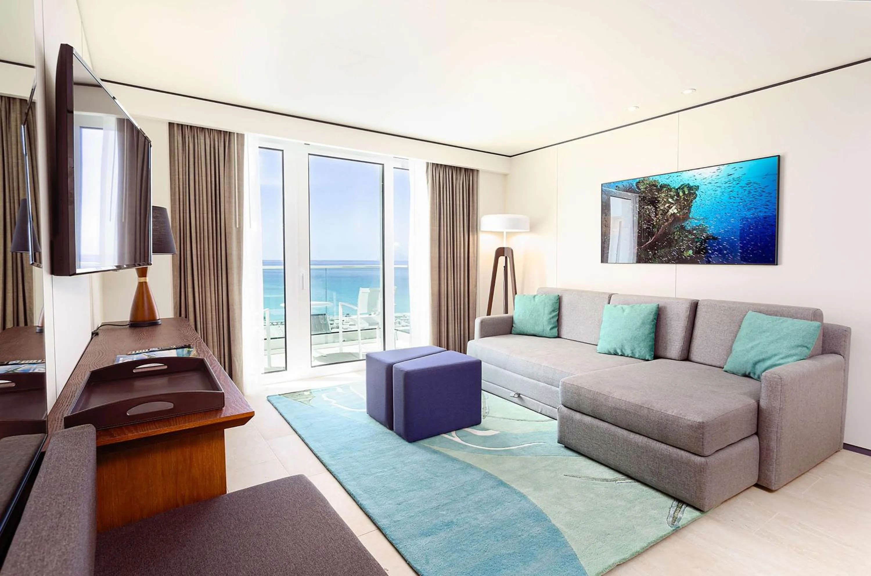 Photo of the whole room, Bed in Sonesta Maho Beach All Inclusive Resort Casino & Spa