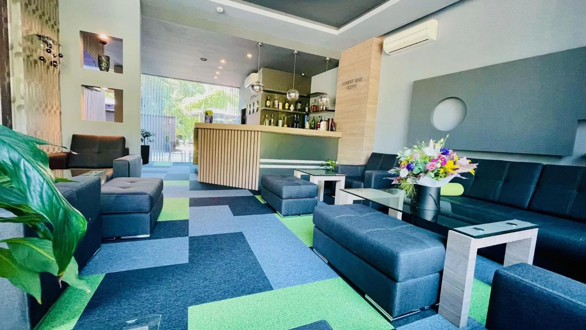 Lobby or reception in Expo Hotel