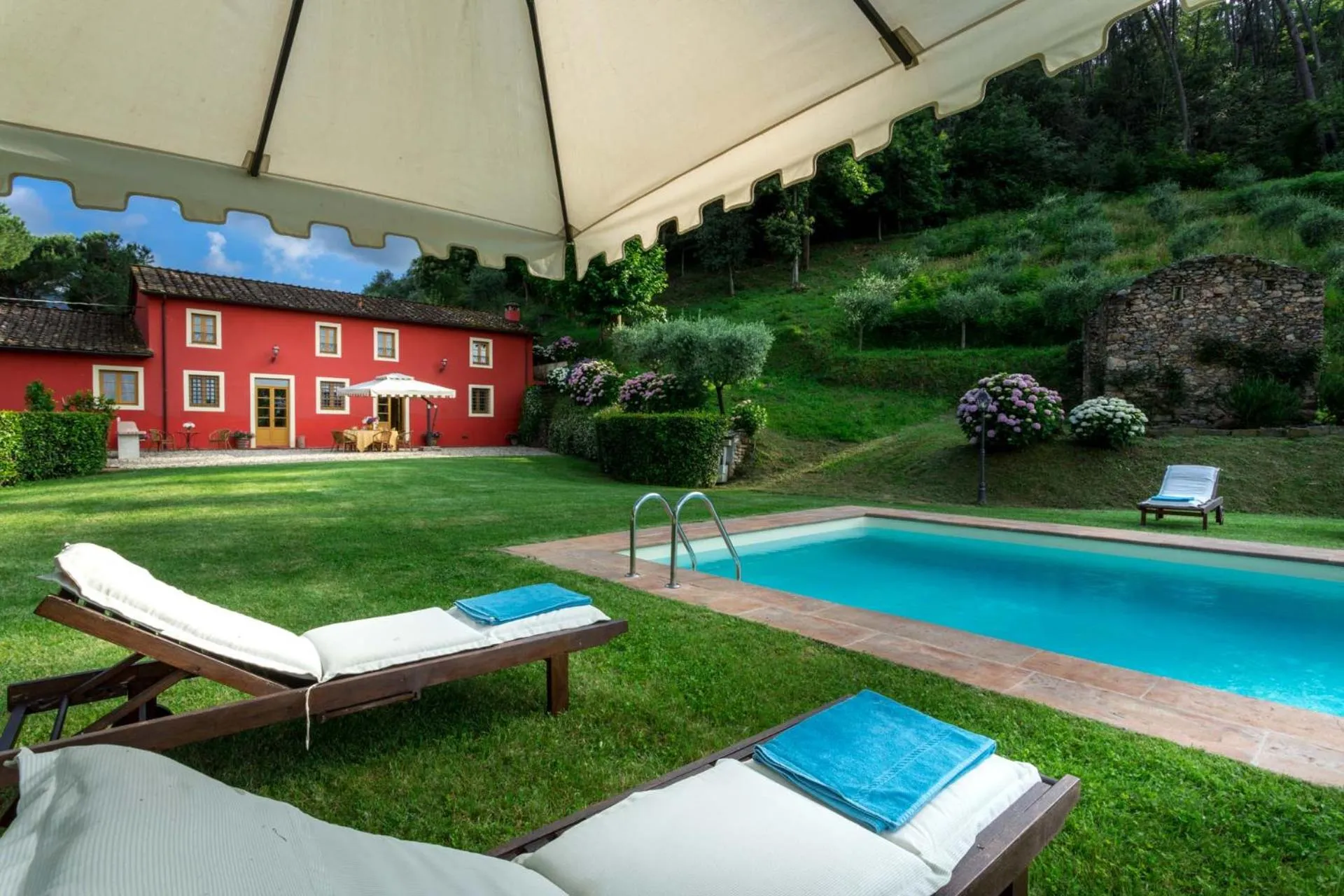 Coselli's luxury Villas