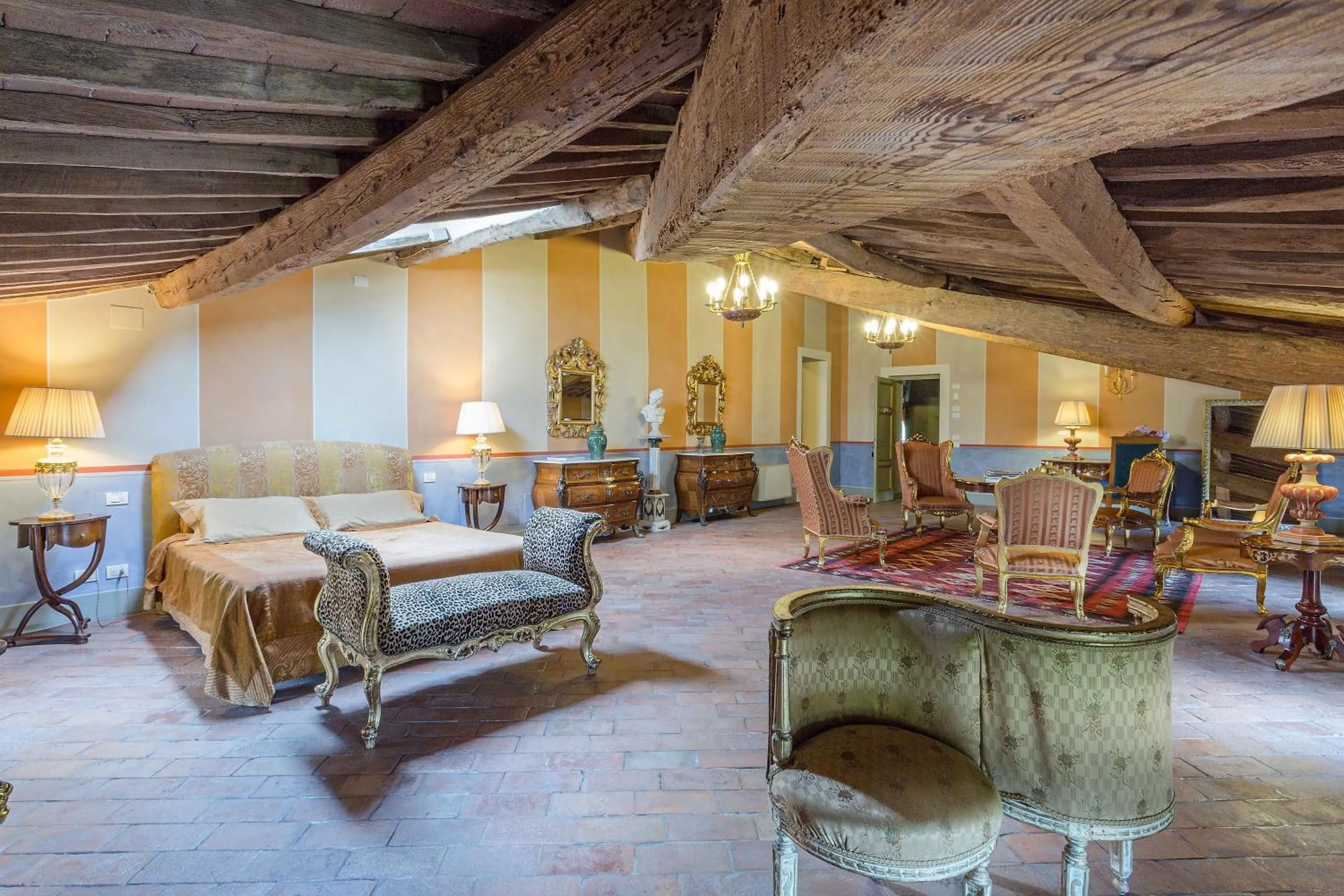 Bedroom in Coselli's luxury Villas