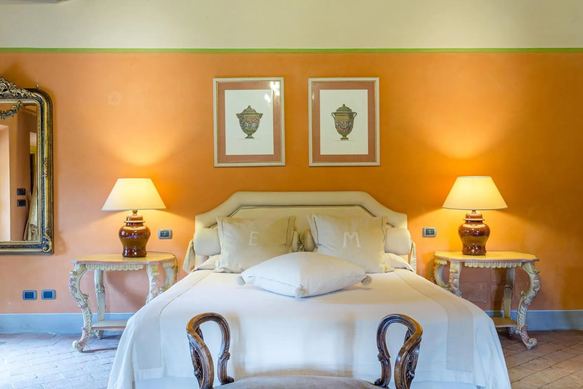 Bed in Coselli's luxury Villas