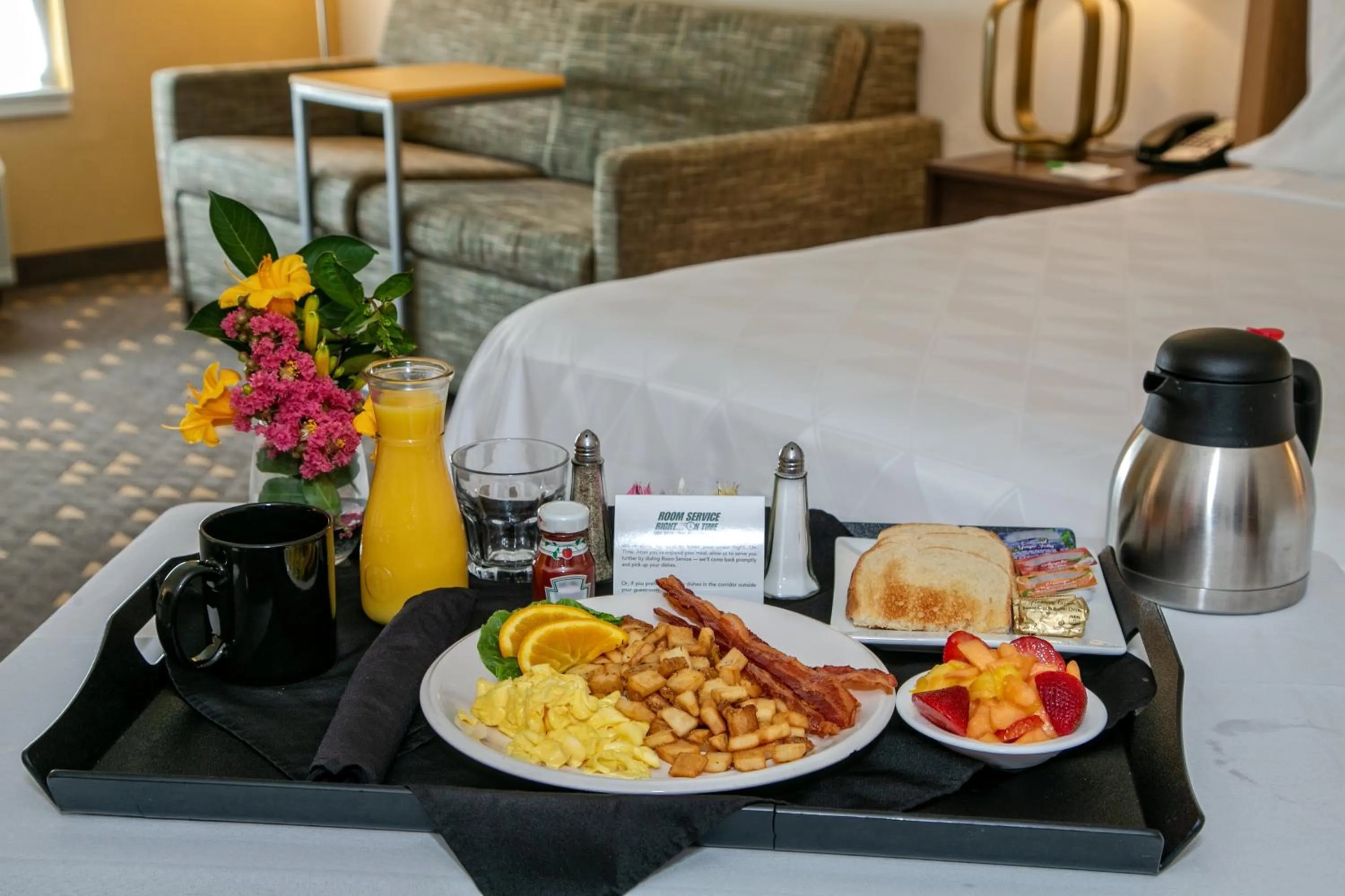 Bedroom in Holiday Inn Rocky Mount I-95 @ US 64 by IHG