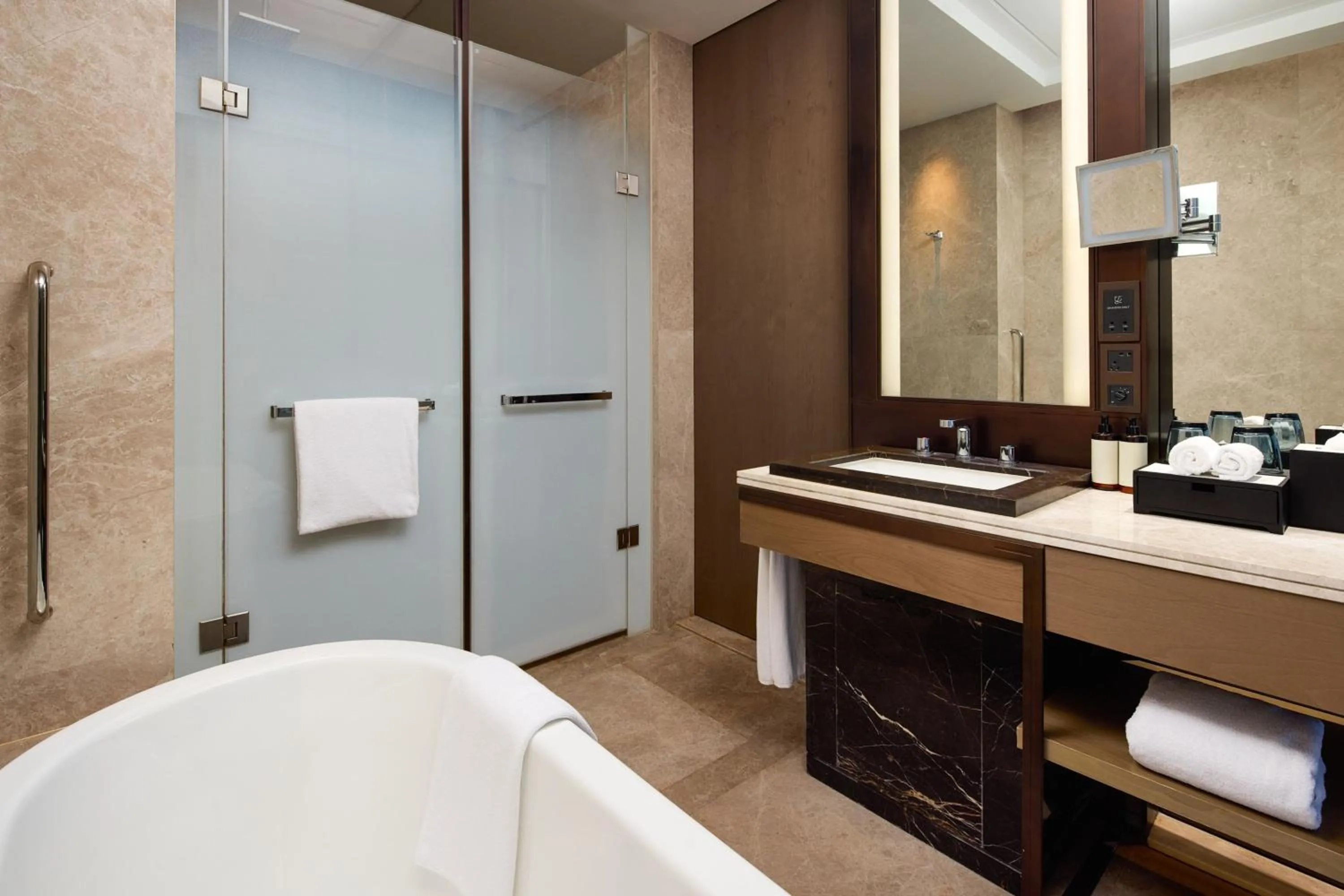 Bathroom in Grand New Century Hotel, Hangzhou Boao, A Tribute Portfolio Hotel