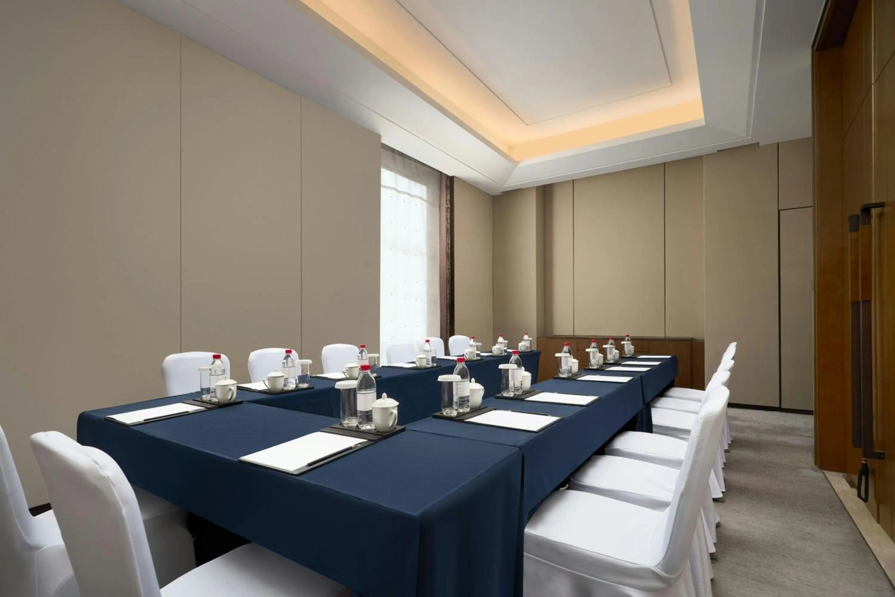 Meeting/conference room in Grand New Century Hotel, Hangzhou Boao, A Tribute Portfolio Hotel