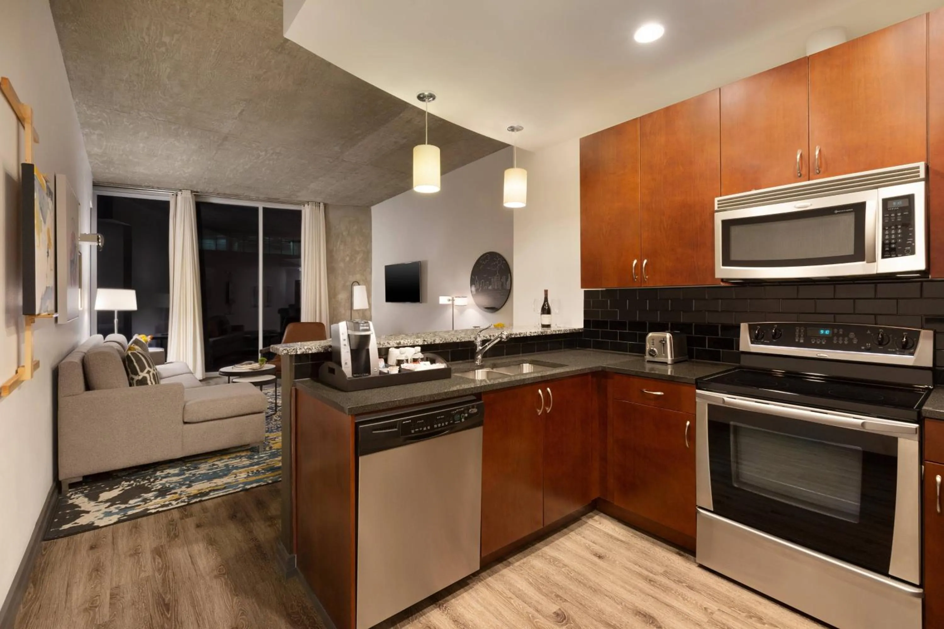 Kitchen or kitchenette in Twelve Downtown, Autograph Collection