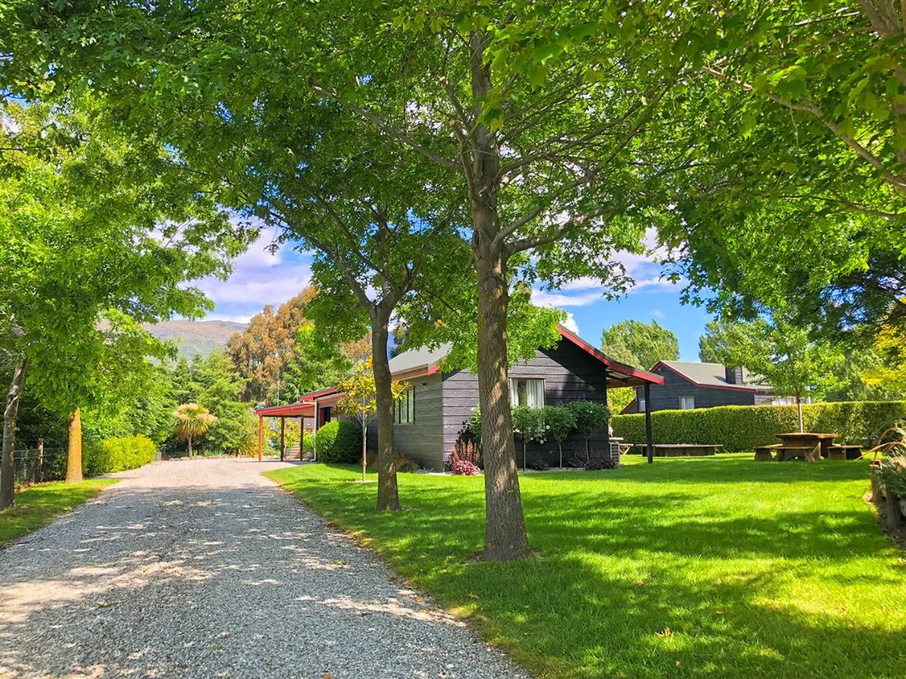 Property building in Alpine View Lodge