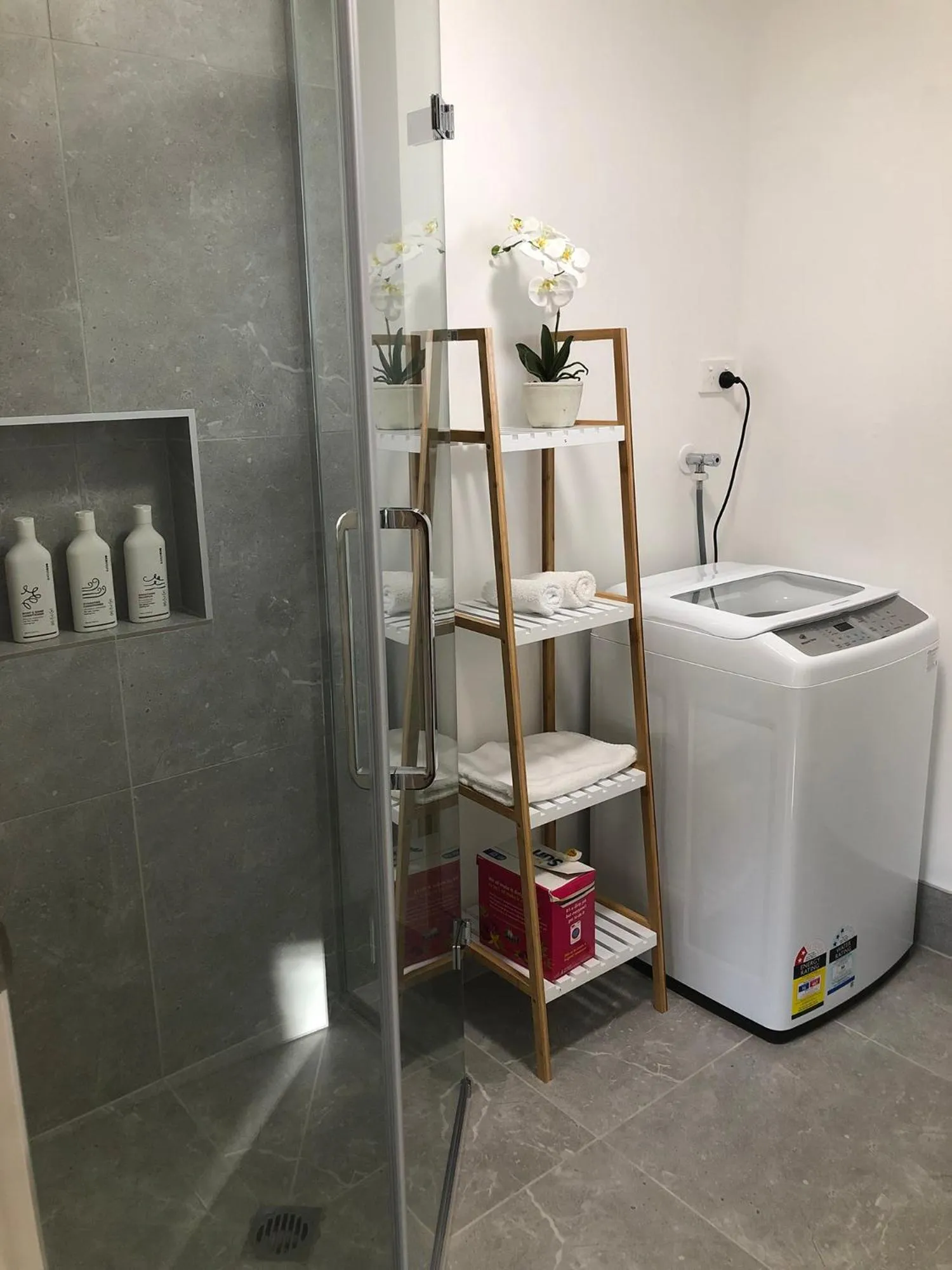 Toilet in Alpine View Lodge