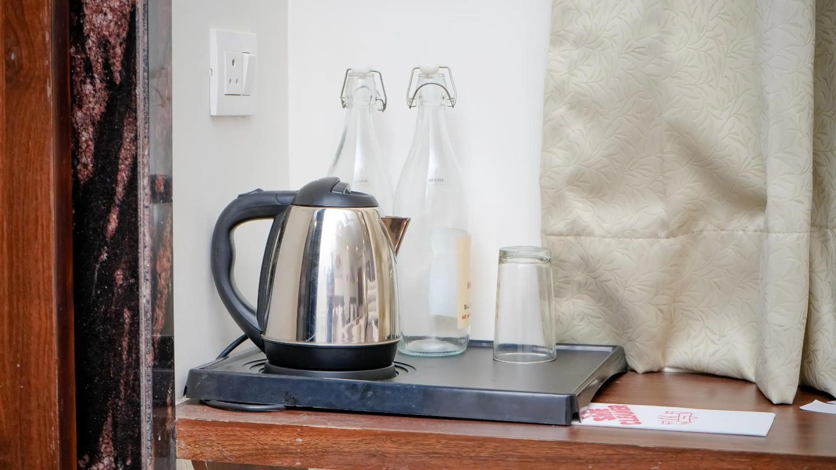 Coffee/tea facilities in Hotel Ruby