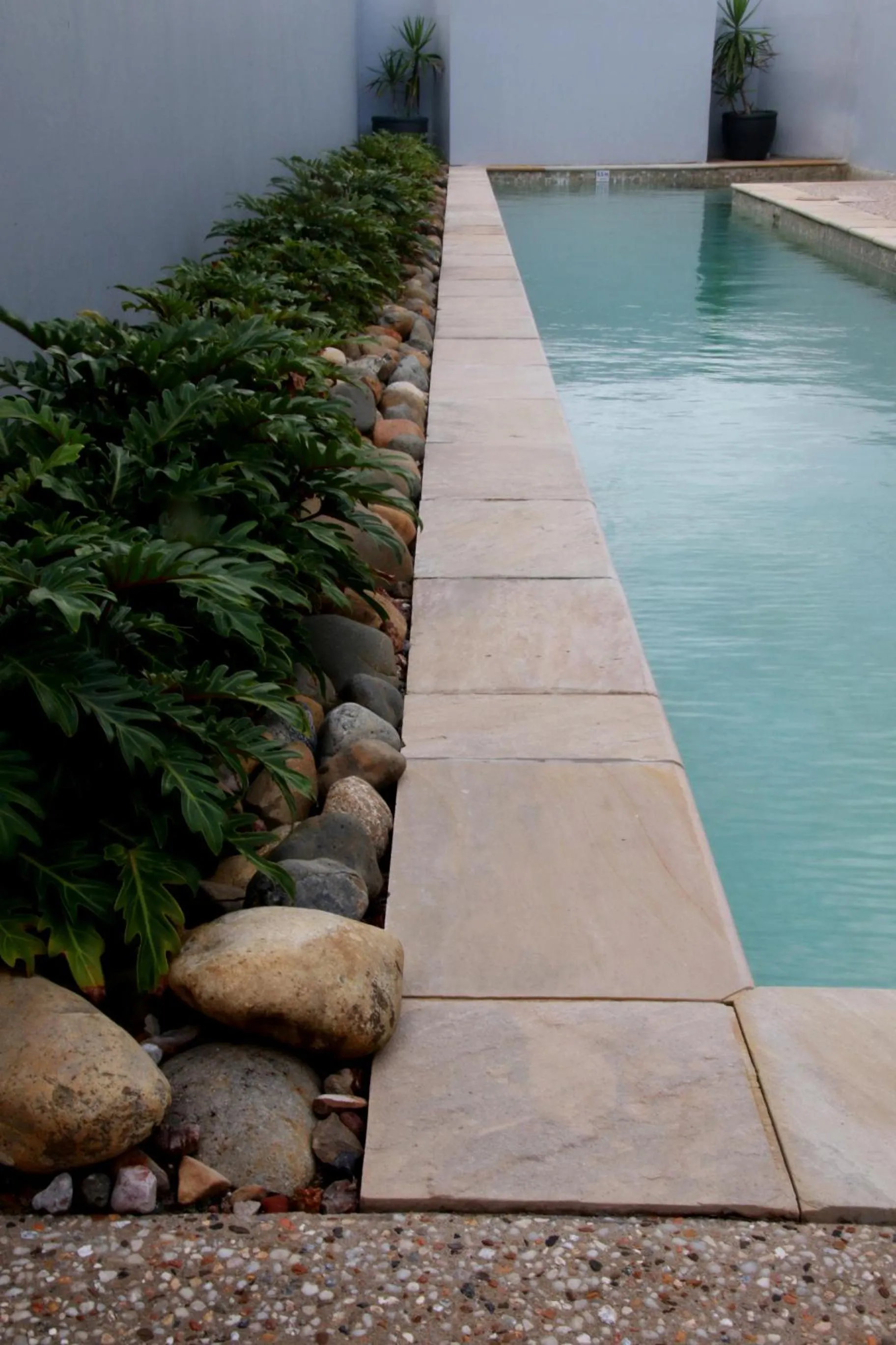 Day in Lennox Holiday Apartments