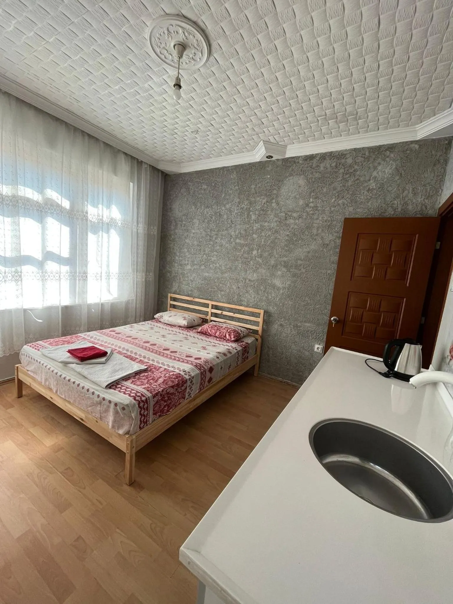 Bedroom, Bed in Erkal Pension