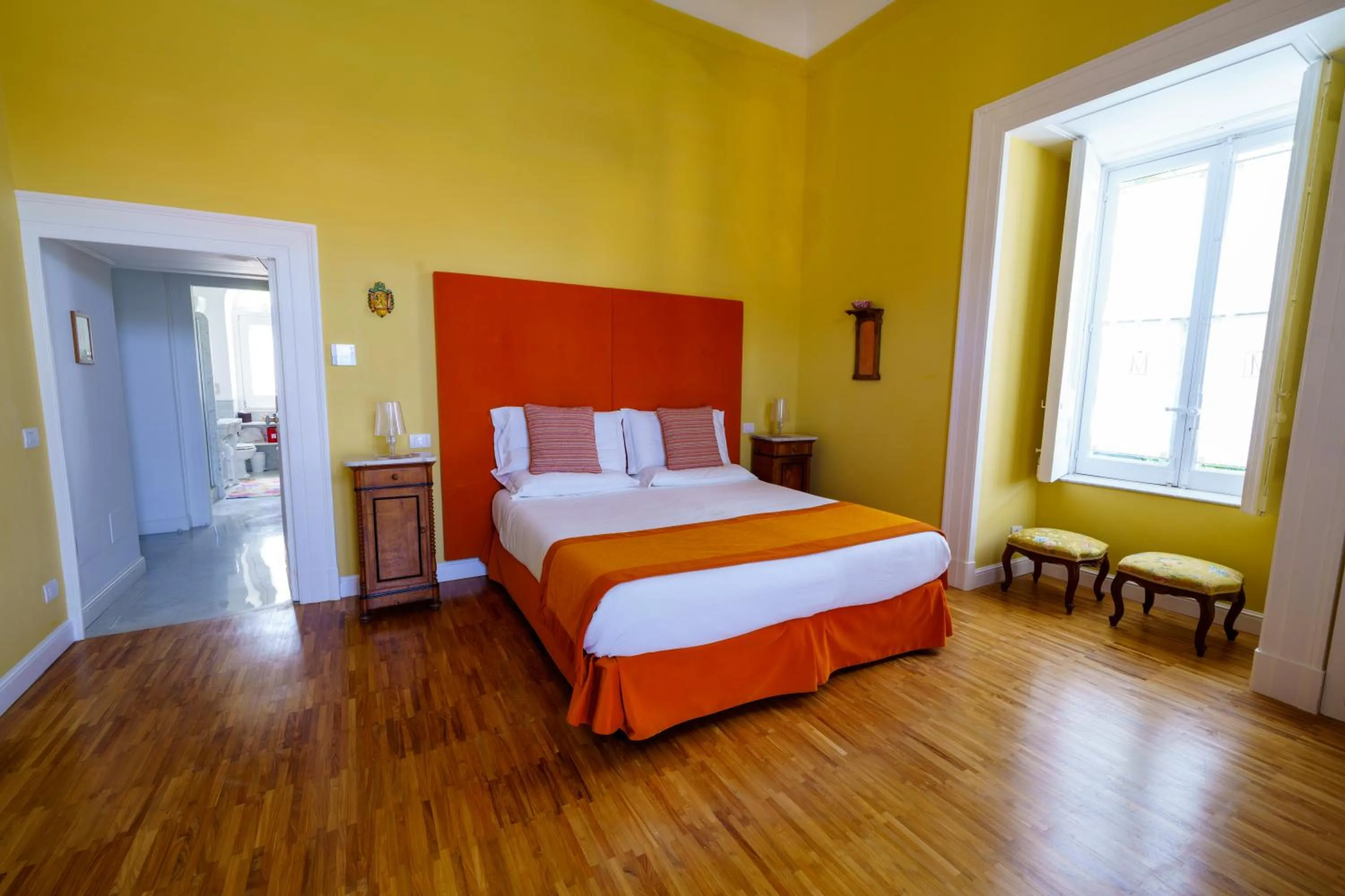 Photo of the whole room in Villa Manning Relais