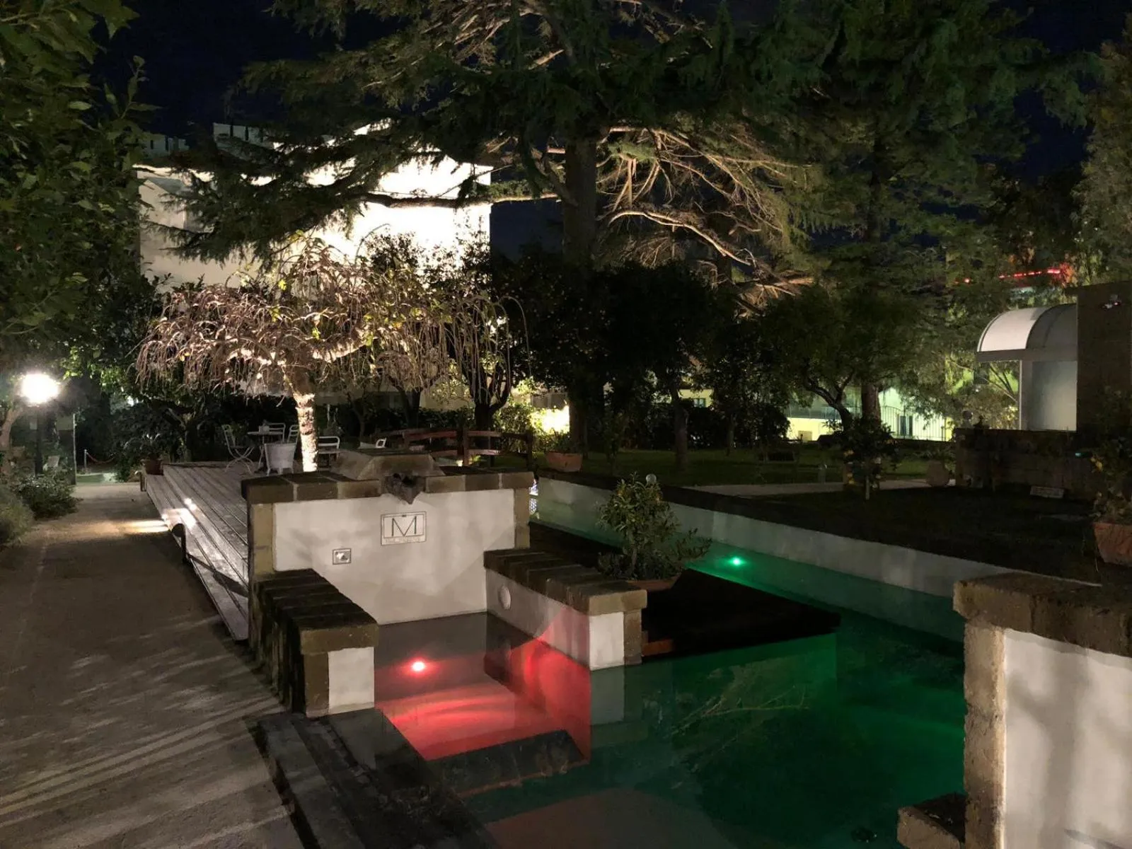 Swimming pool in Villa Manning Relais