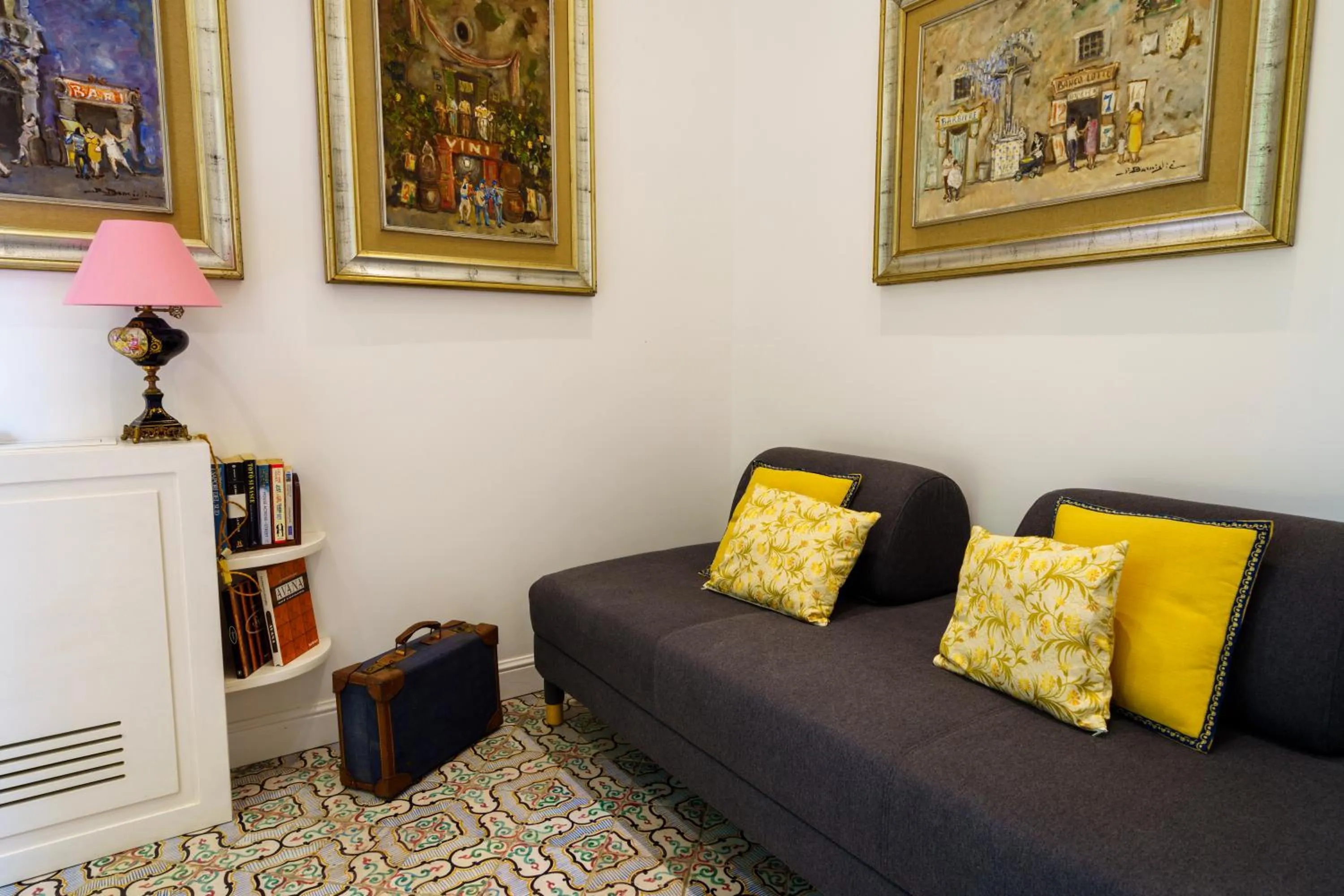 Seating area in Villa Manning Relais