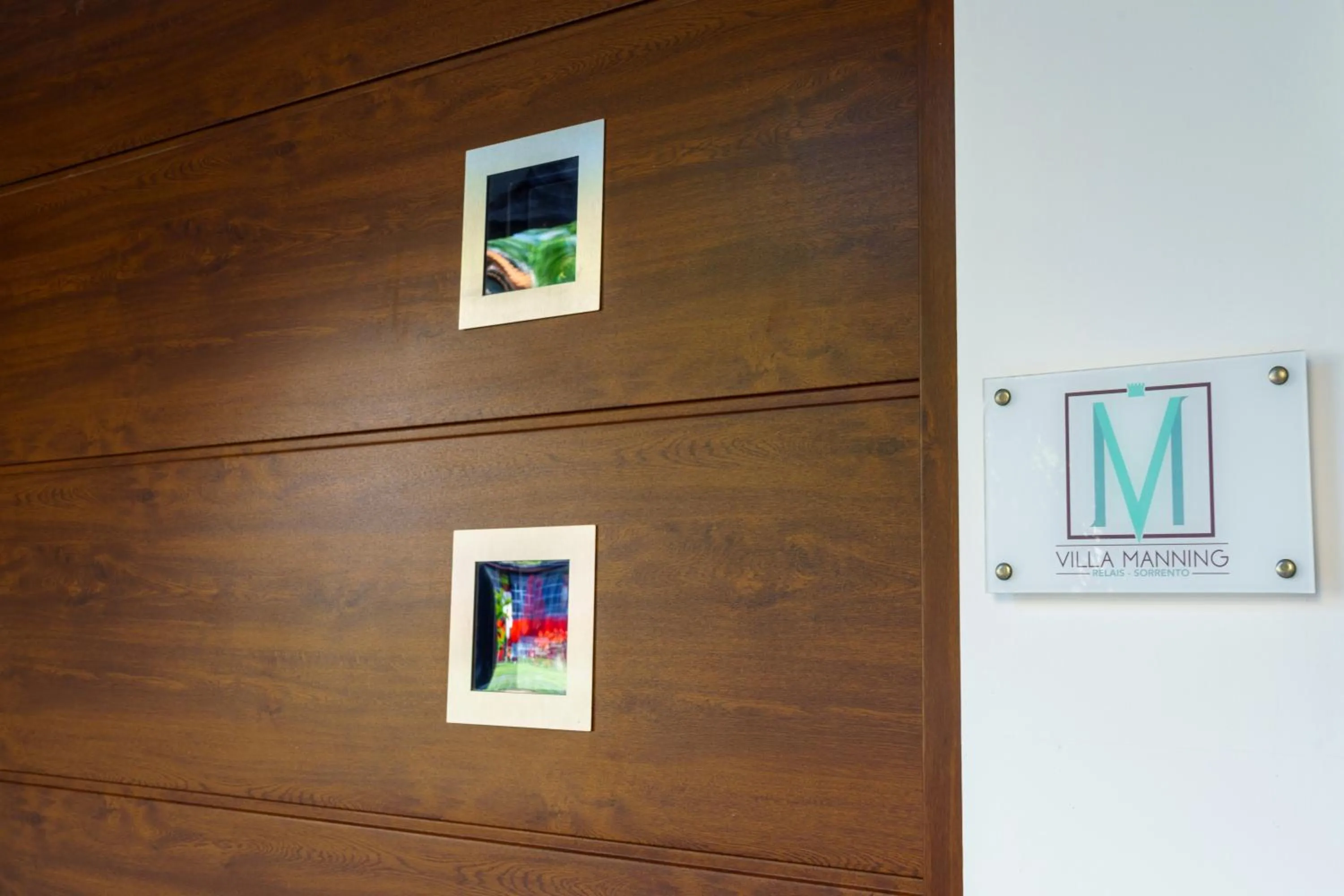 Facade/entrance in Villa Manning Relais