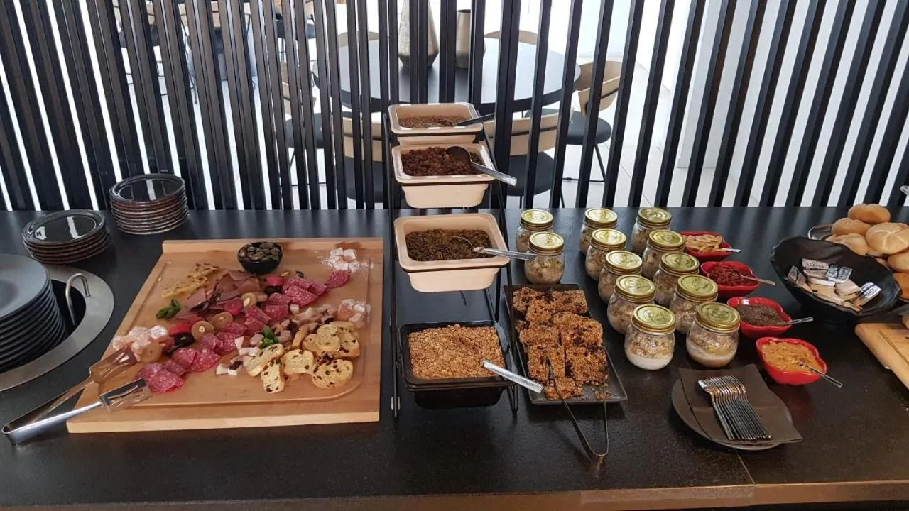 Breakfast in Abacus Suites