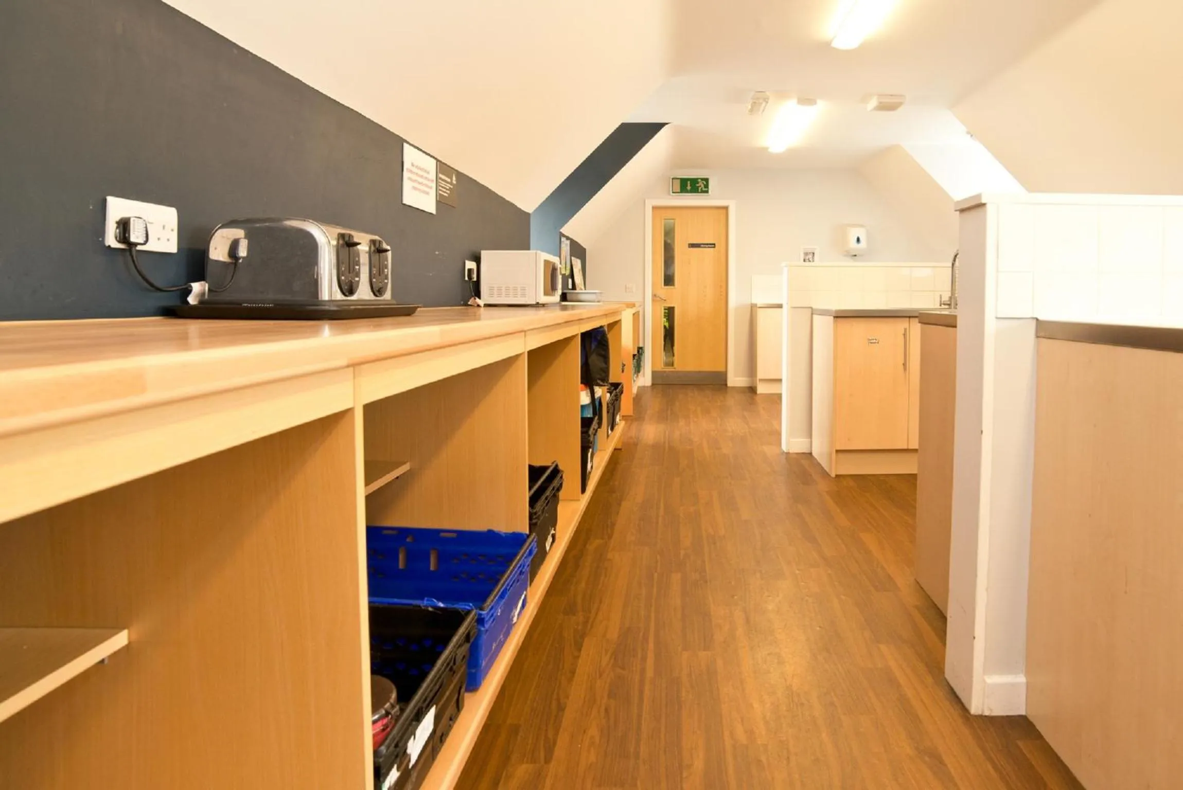 Kitchen or kitchenette in YHA Berwick
