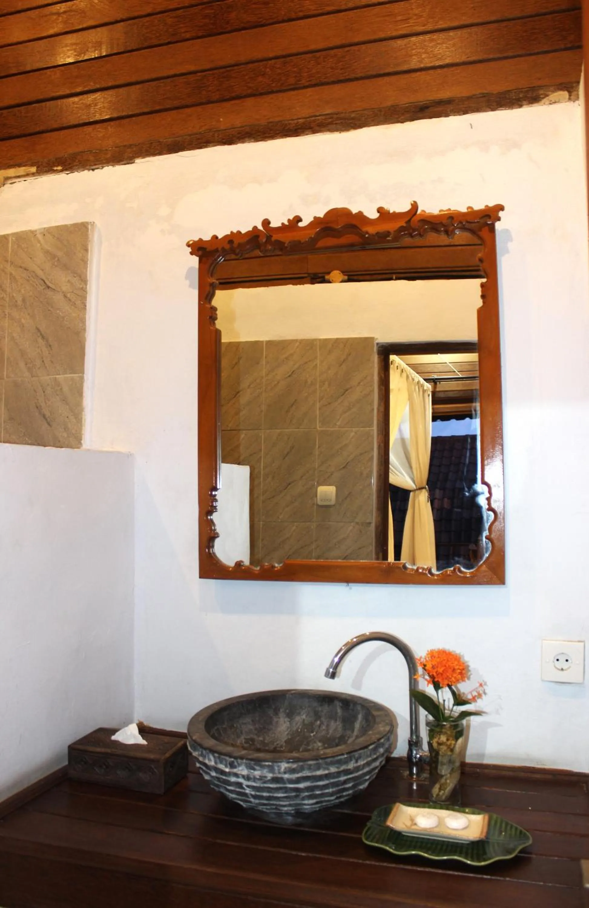 Bathroom in Boga Segara Villa And Resto