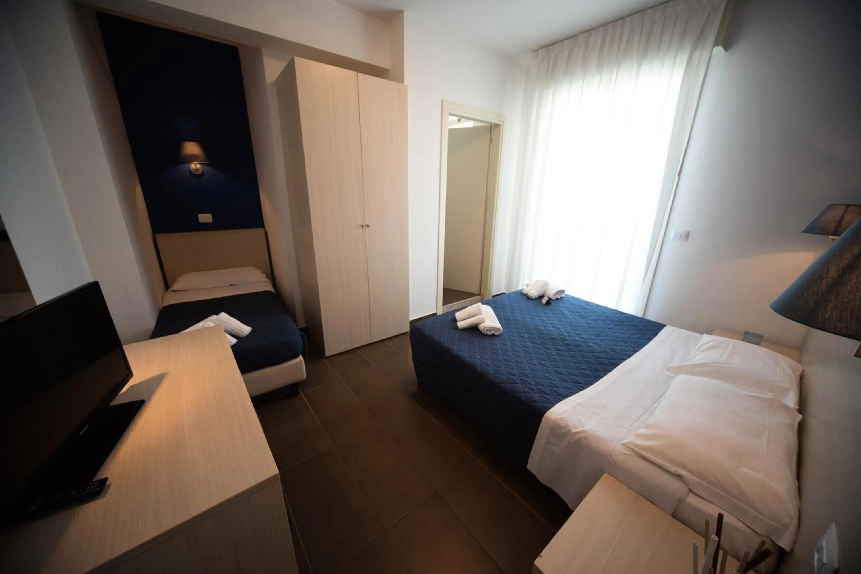 Bed in Hotel Alabama