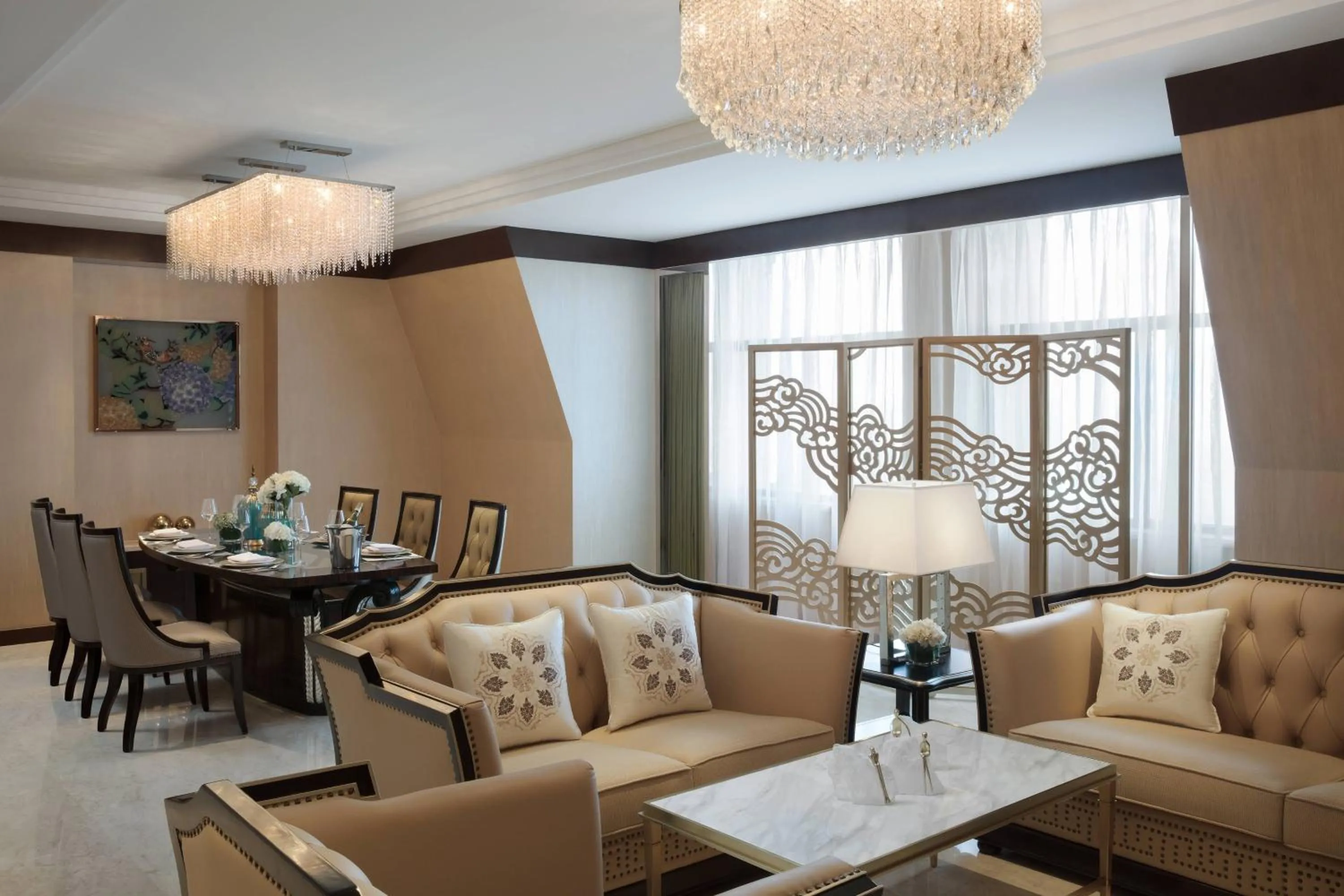 Bedroom in Courtyard by Marriott Shanghai Changfeng Park