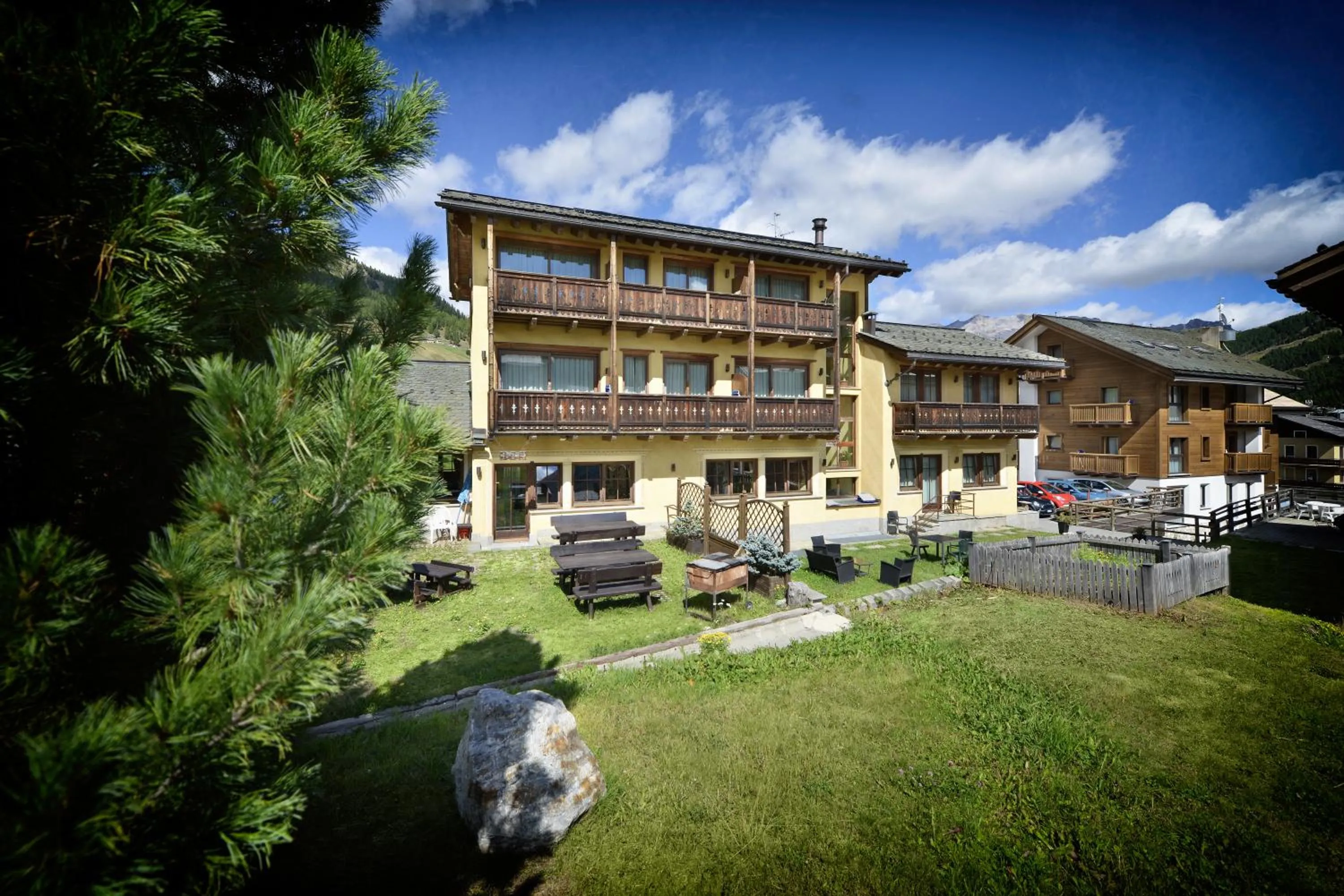 Garden in Hotel Valtellina