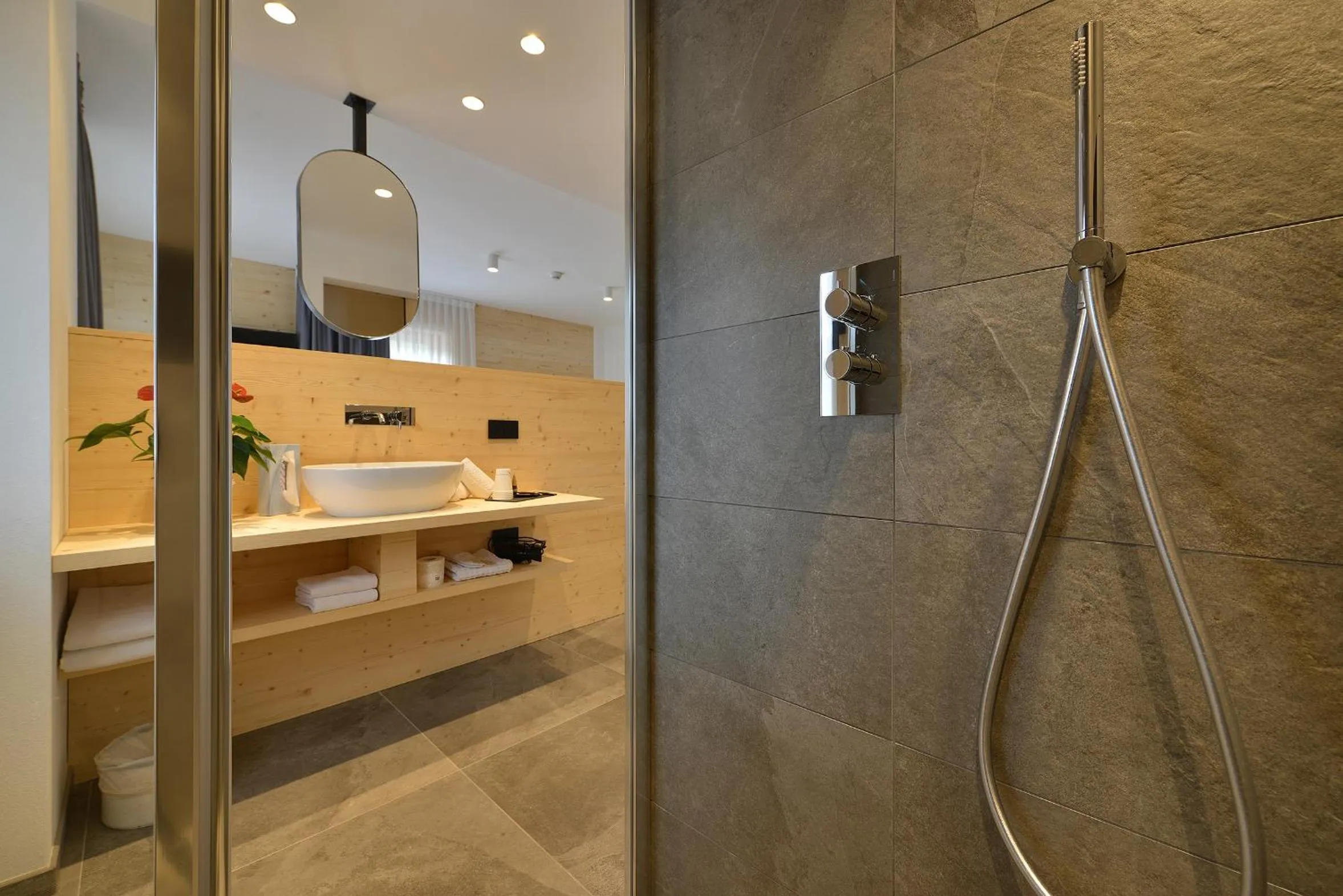 Bathroom in Hotel Valtellina