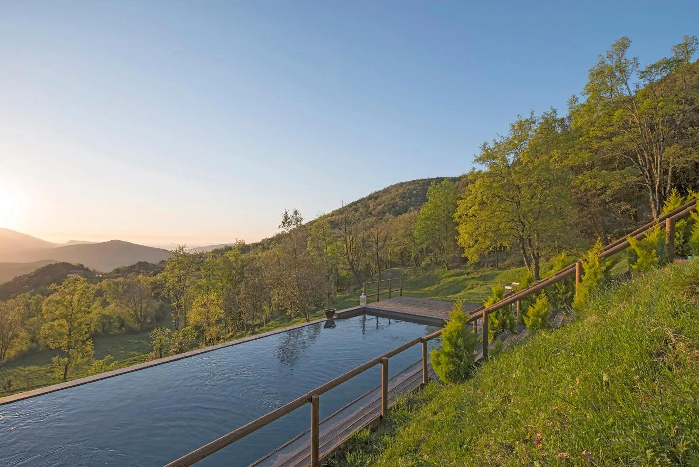 Swimming pool in Hotel Rural & Spa Mas Prat