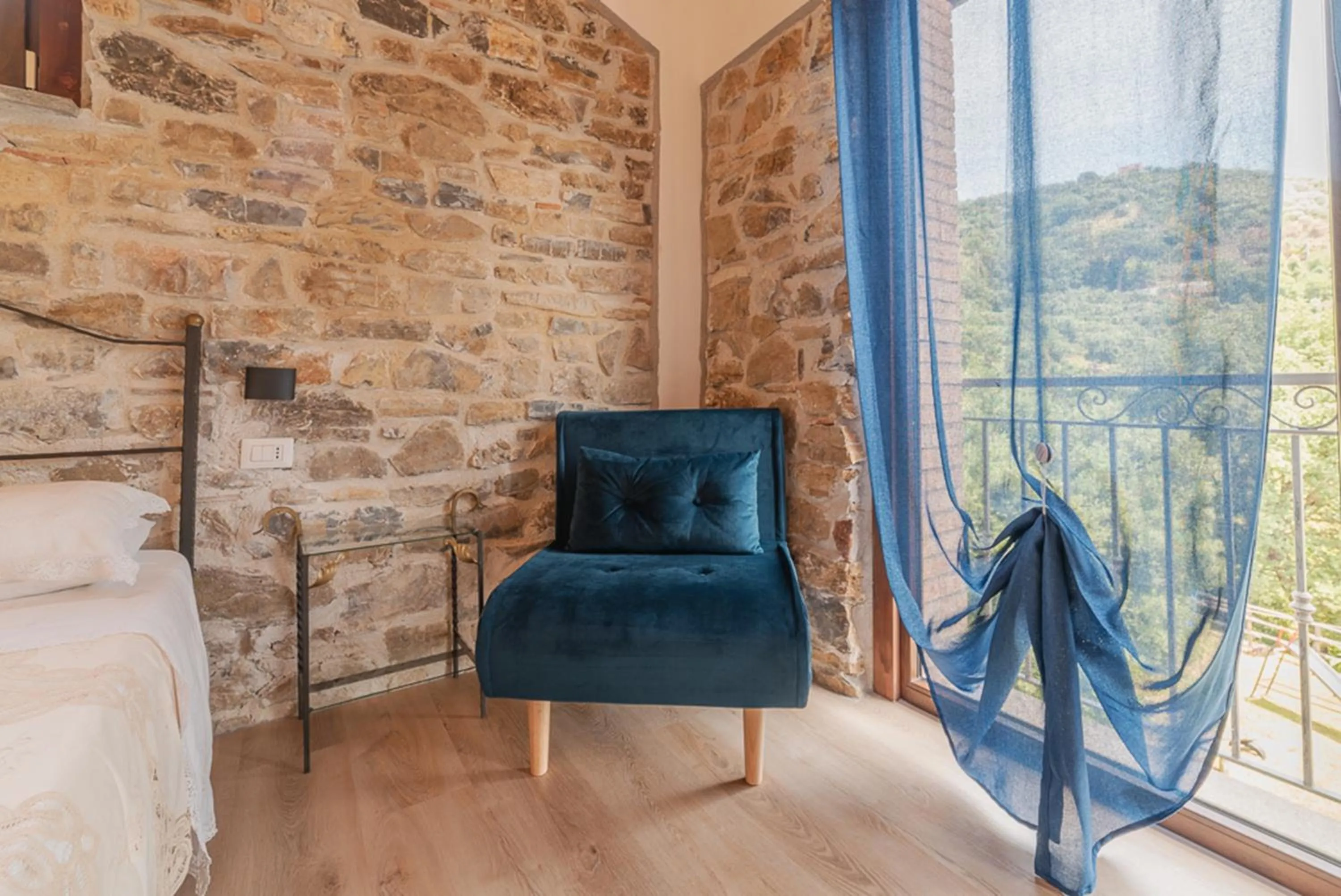 Photo of the whole room in Agriturismo San Basilio