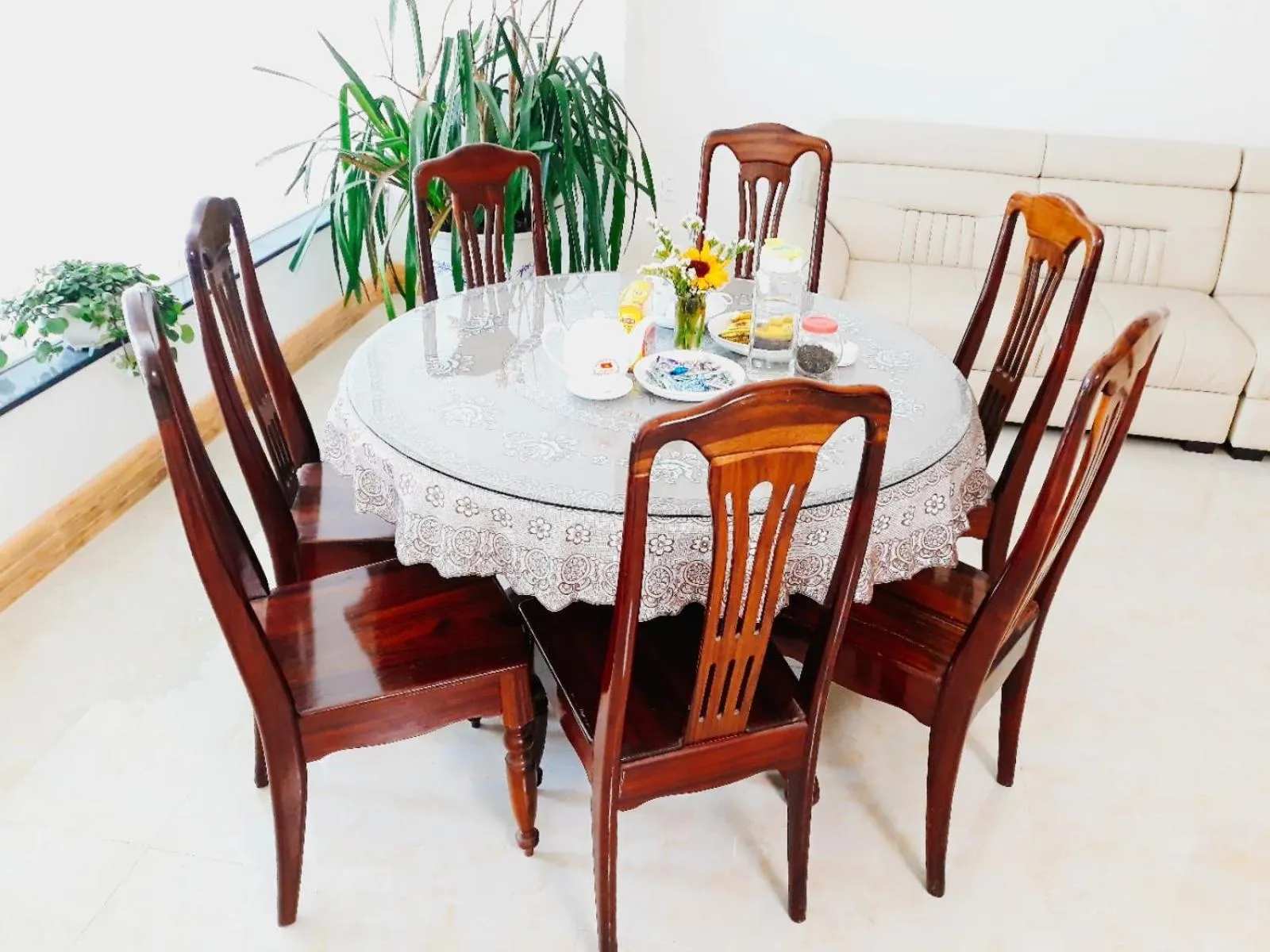 Dining area in Dalat ECO Hotel 2